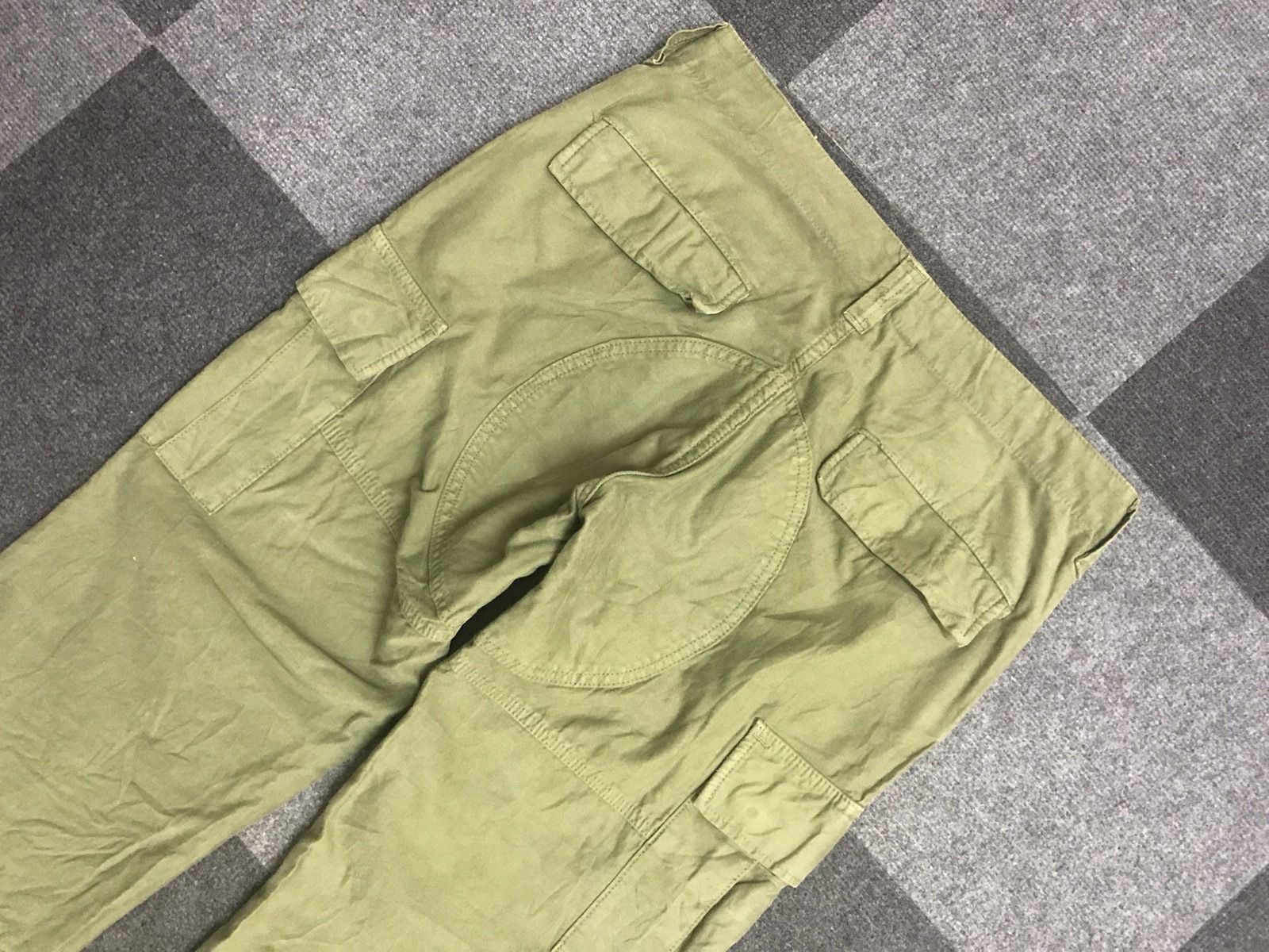 Japanese Brand STREETWEAR PARANOID Military Spiky Cargo Pant Size US 33 - 12 Thumbnail