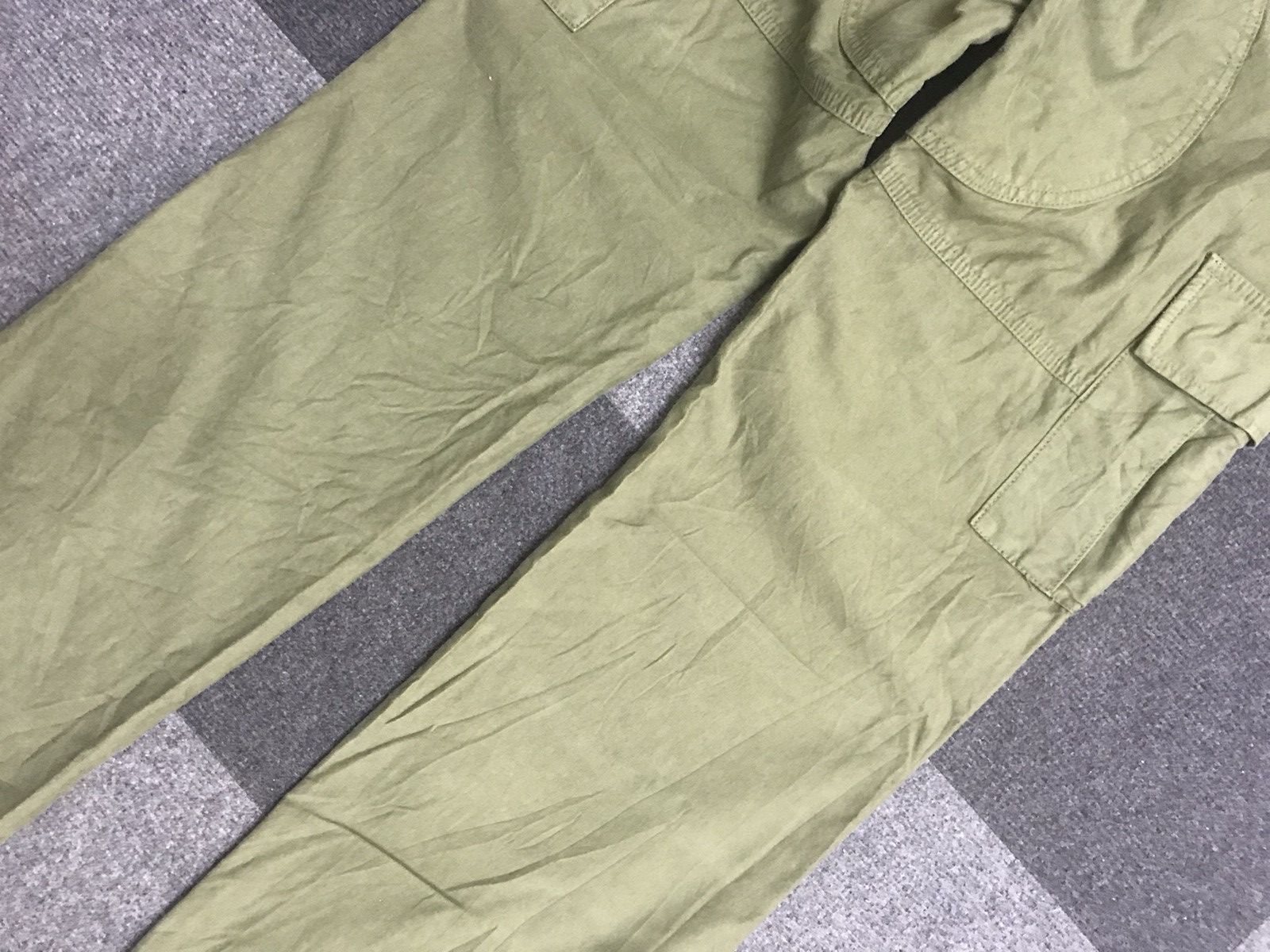 Japanese Brand STREETWEAR PARANOID Military Spiky Cargo Pant Size US 33 - 13 Thumbnail