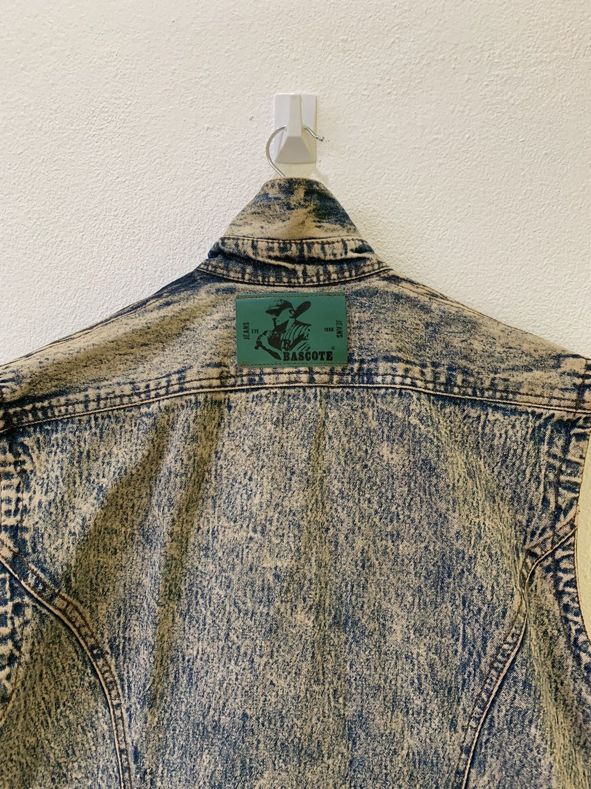 Japanese Brand × Vintage VTG 90s BASCOTE TACTICAL/HUNTING VEST BEAUTY ACID WASH JEAN Size US L / EU 52-54 / 3 - 15 Thumbnail