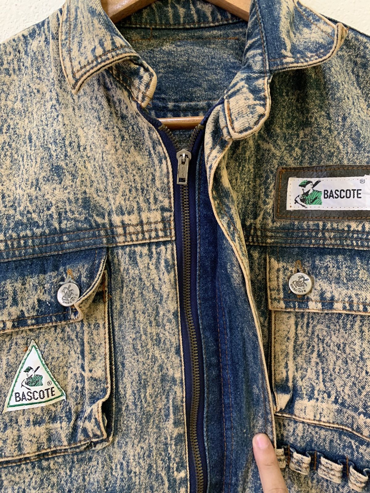 Japanese Brand × Vintage VTG 90s BASCOTE TACTICAL/HUNTING VEST BEAUTY ACID WASH JEAN Size US L / EU 52-54 / 3 - 13 Thumbnail