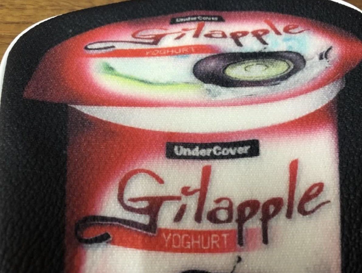 Japanese Brand × Undercover Undercover Gilapple Yoghurt pouch clutch bag Size ONE SIZE - 2 Thumbnail