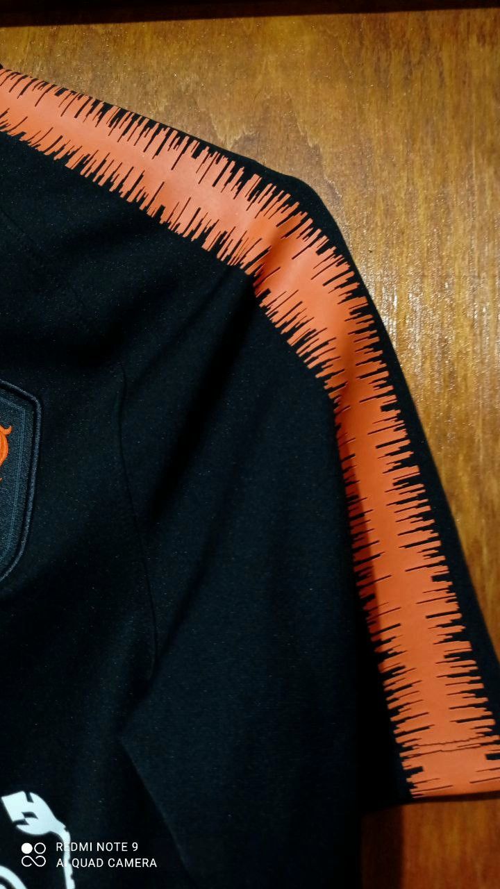 Nike Tshirt Nike Netherlands Training - Black/Orange Size US S / EU 44-46 / 1 - 5 Thumbnail