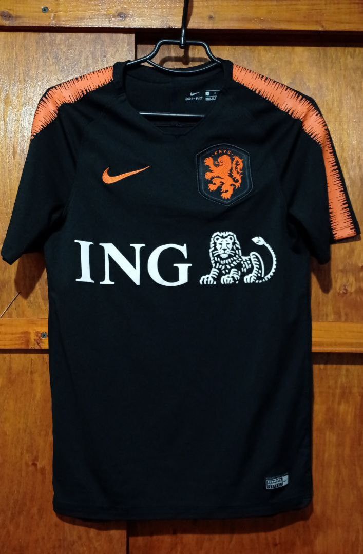 Nike Tshirt Nike Netherlands Training - Black/Orange Size US S / EU 44-46 / 1 - 1 Preview