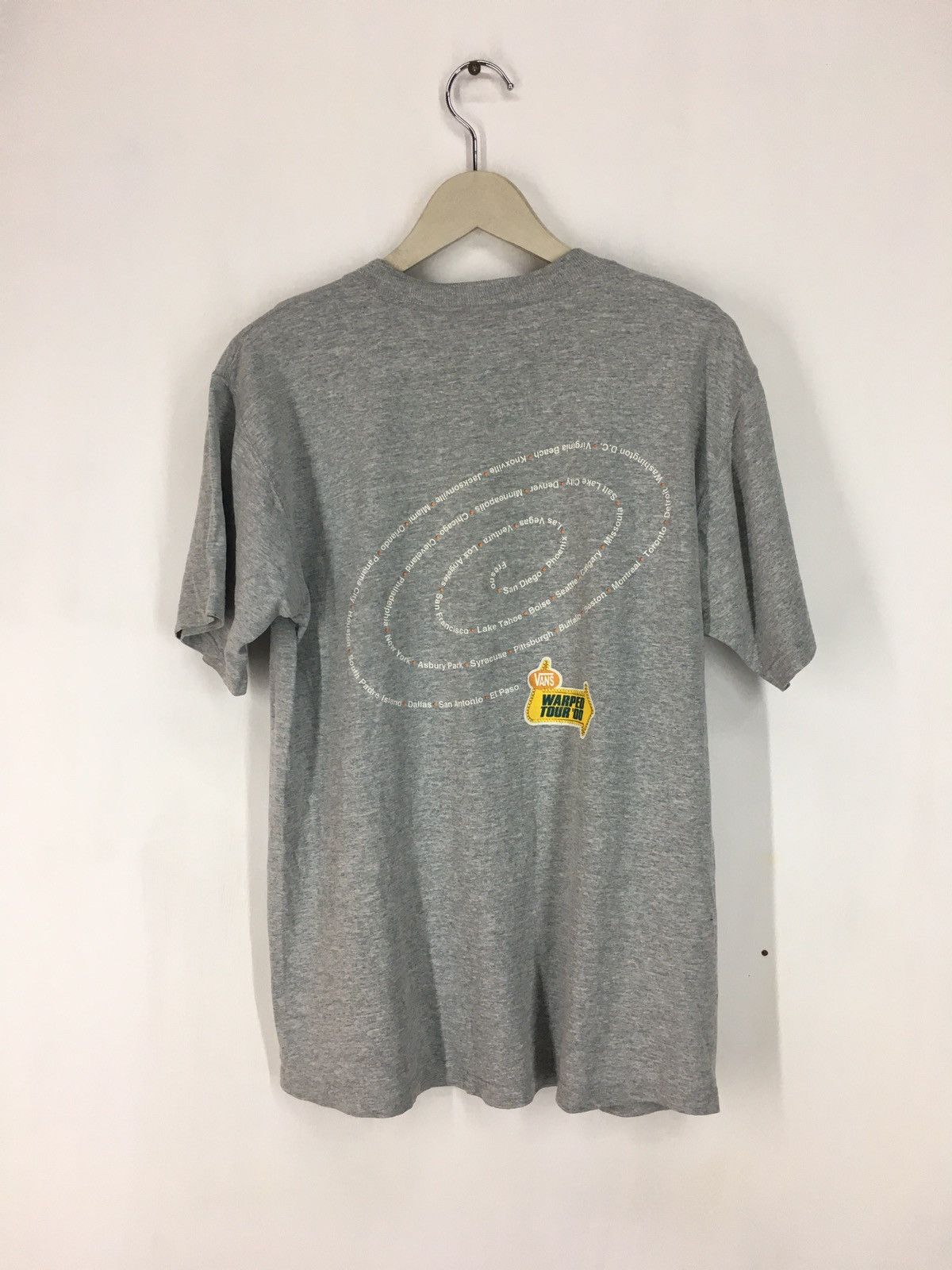 Band Tees Vintage Y2K Tombstone pizza Vans Warped Tour ‘00 Size US M / EU 48-50 / 2 - 2 Thumbnail