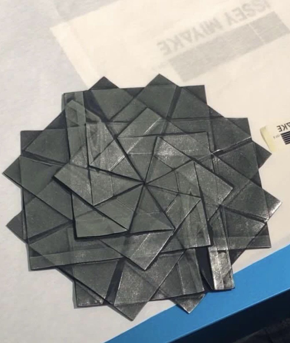 Issey Miyake Rare! Issey Miyake line 132 5. 2D to 3D cutting foil Top Size M / US 6-8 / IT 42-44 - 3 Thumbnail
