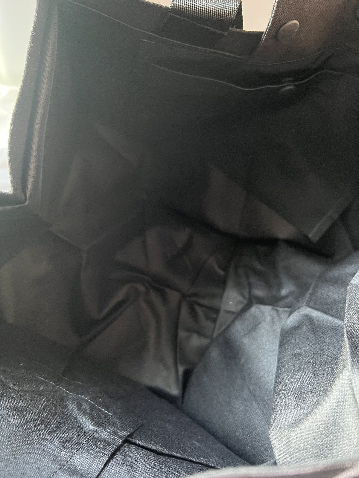 Issey Miyake × Japanese Brand Issey Miyake 132.5 construction foiled bag Size ONE SIZE - 10 Thumbnail