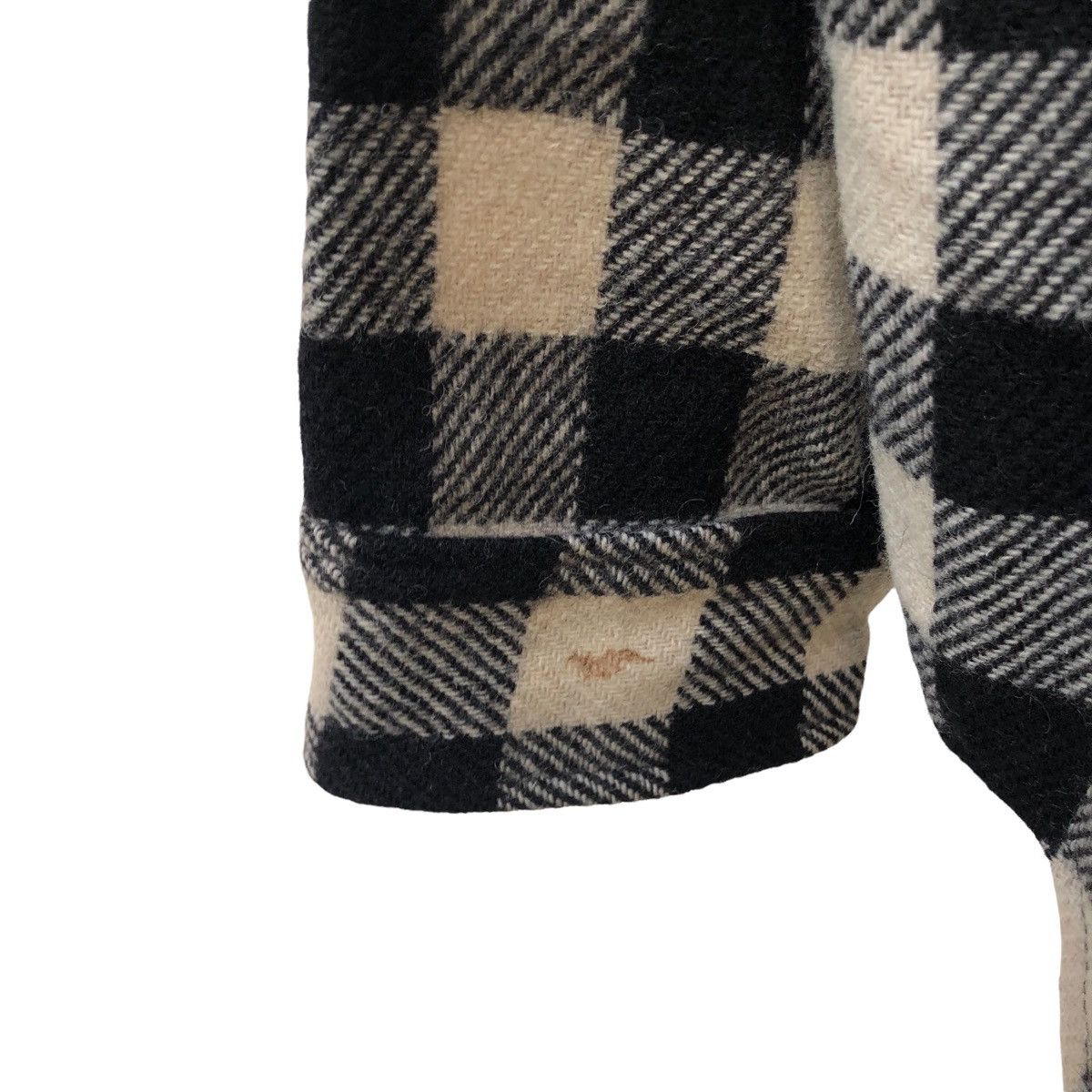 L.L. Bean VINTAGE L.L BEAN FLANEL TARTAN JACKET Size US XL / EU 56 / 4 - 9 Thumbnail