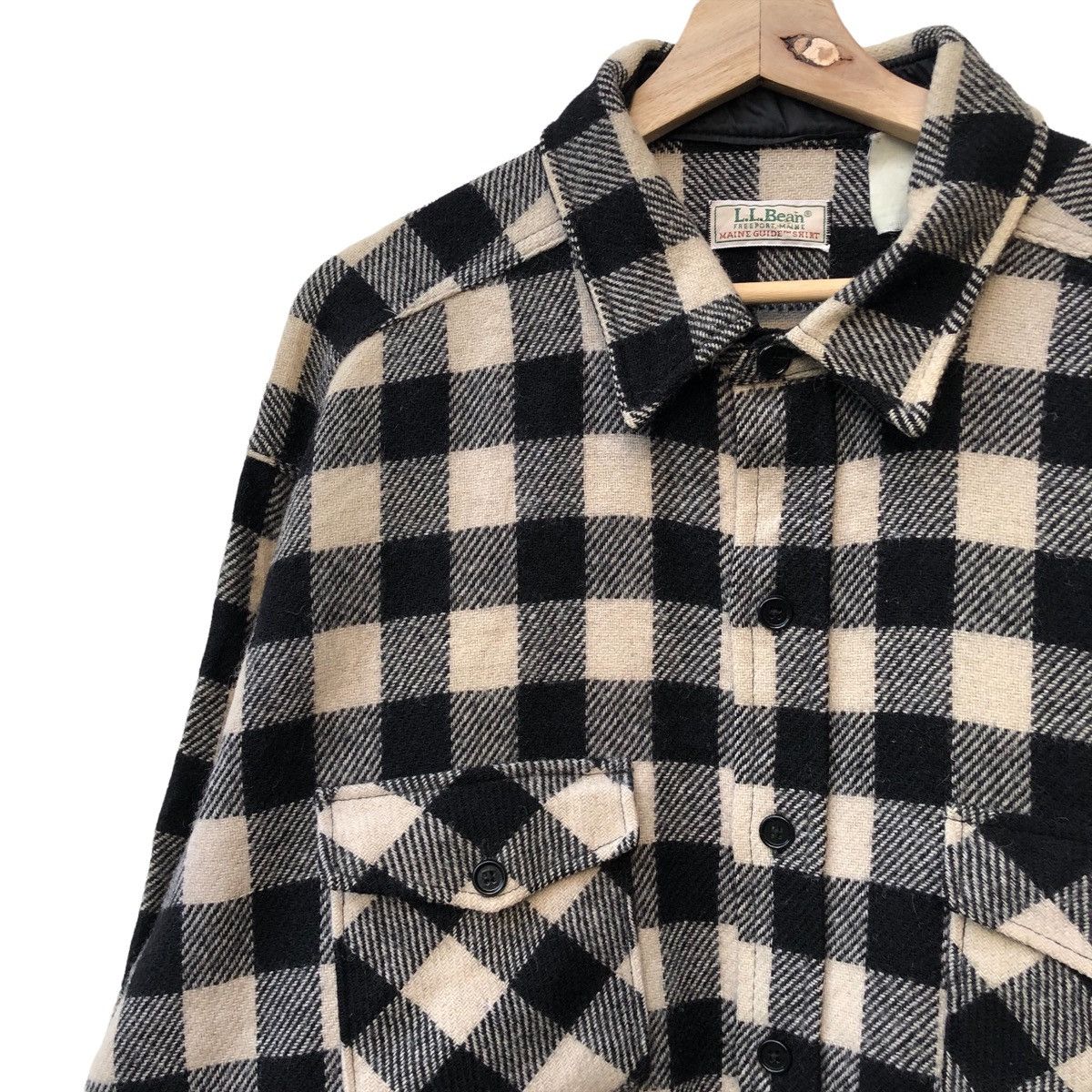 L.L. Bean VINTAGE L.L BEAN FLANEL TARTAN JACKET Size US XL / EU 56 / 4 - 5 Thumbnail