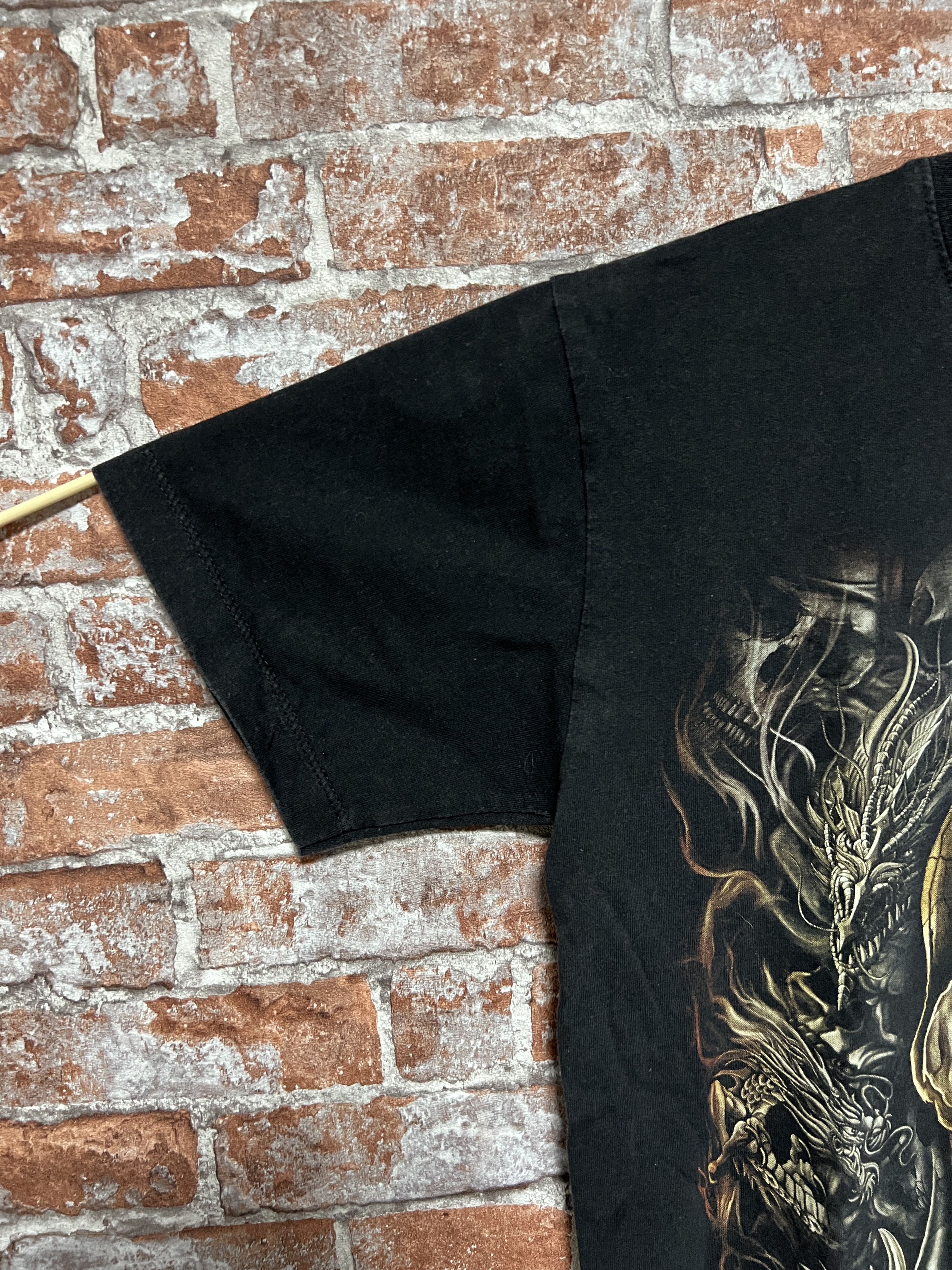Vintage Vintage 2000s Wild Skulls Glow In the dark graphic T-shirt Size US M / EU 48-50 / 2 - 5 Thumbnail