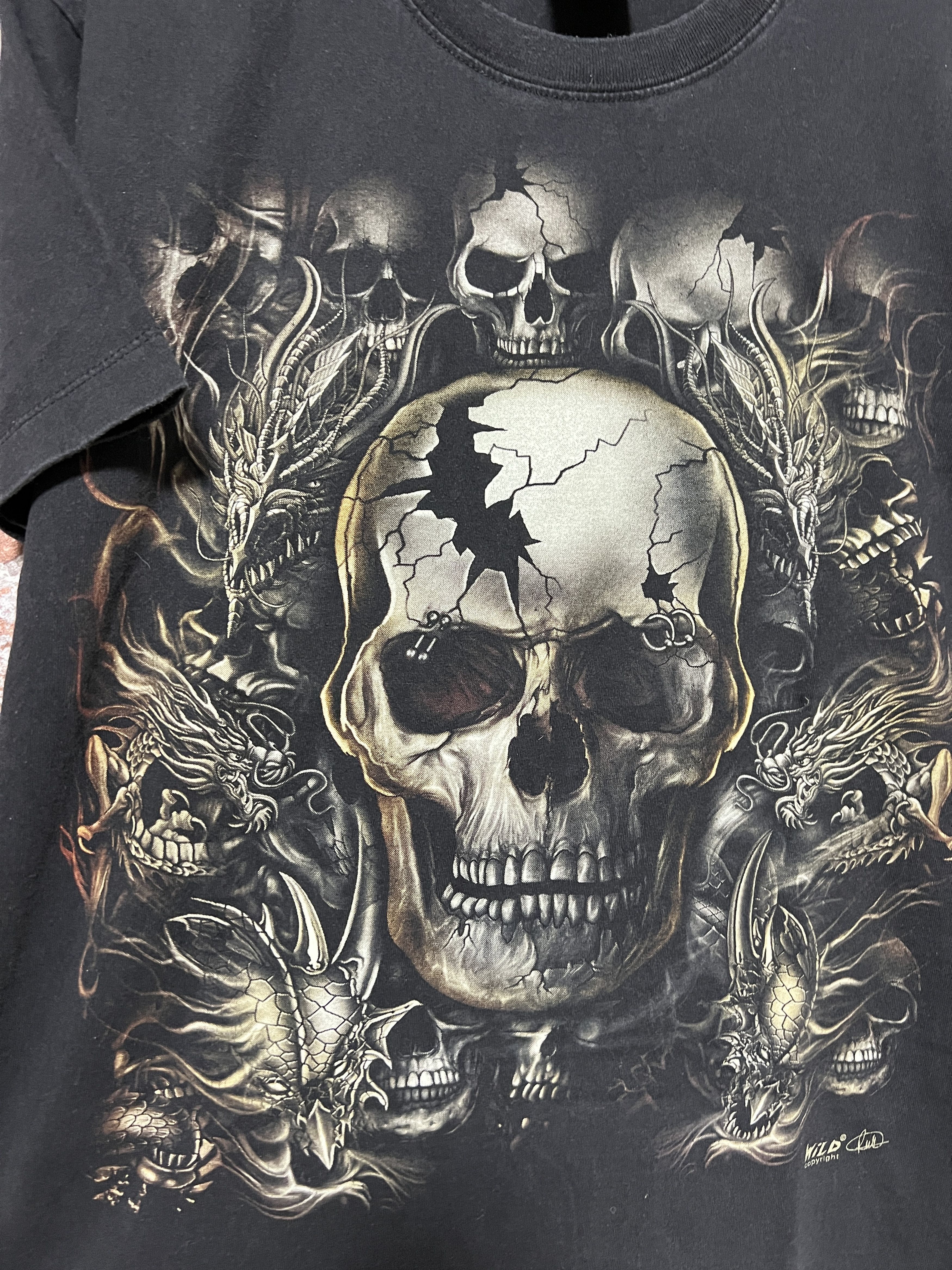 Vintage Vintage 2000s Wild Skulls Glow In the dark graphic T-shirt Size US M / EU 48-50 / 2 - 8 Thumbnail