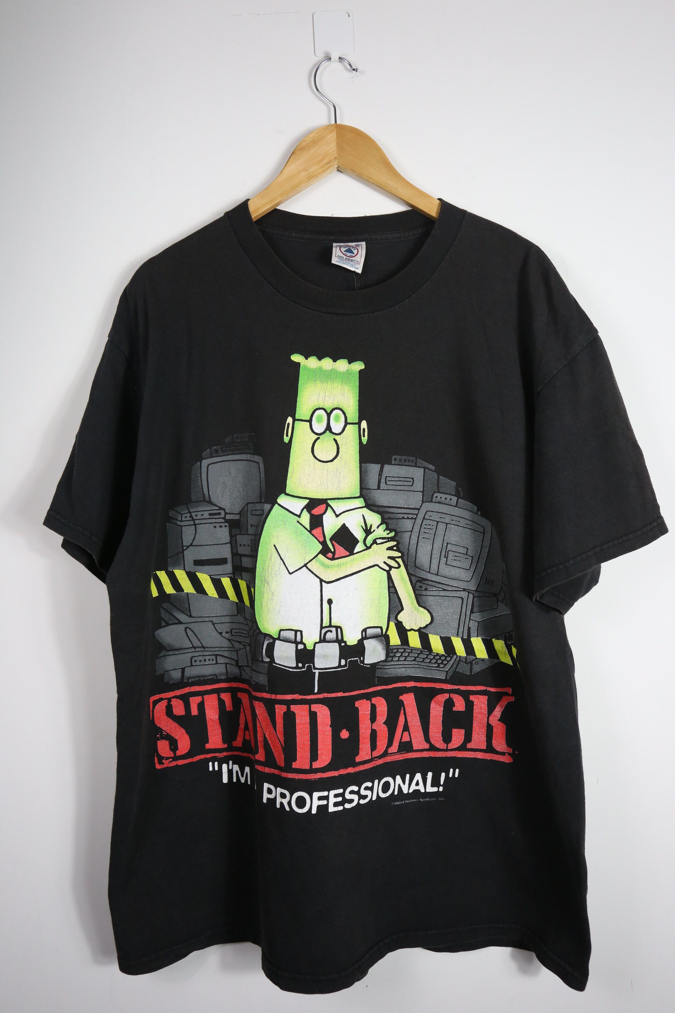 GTMB376 Vintage 90s Dilbert Stand- Back cartoon t-shirt
