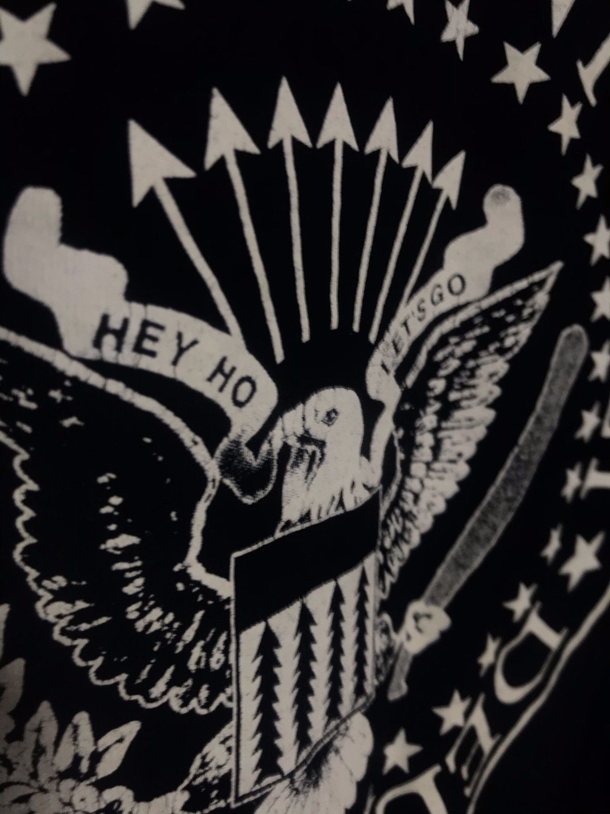 Band Tees 2006 Vintage Ramones t-shirt Size US XL / EU 56 / 4 - 3 Thumbnail