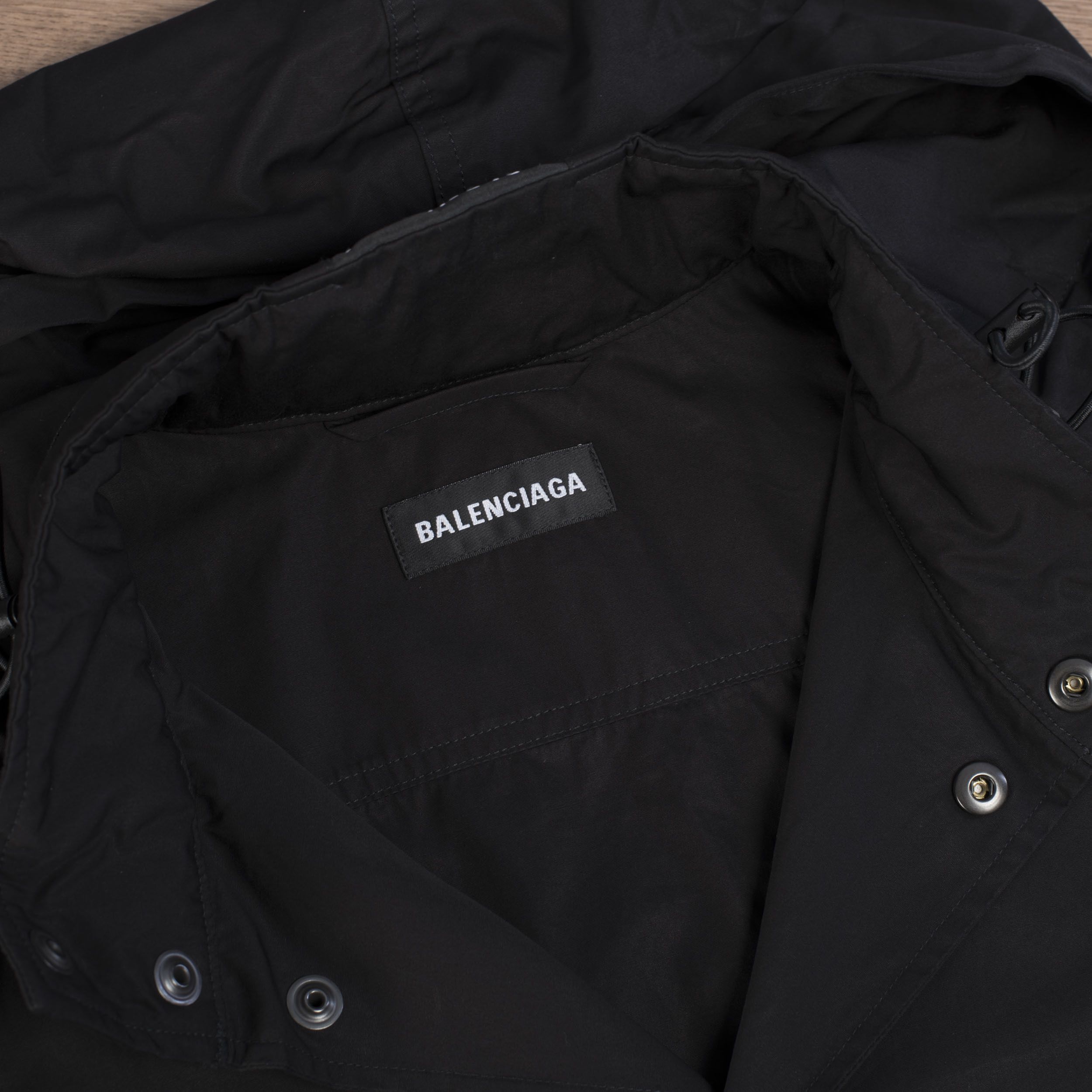 Balenciaga Windbreaker Shirt In Black Cotton Poplin Size US S / EU 44-46 / 1 - 11 Thumbnail