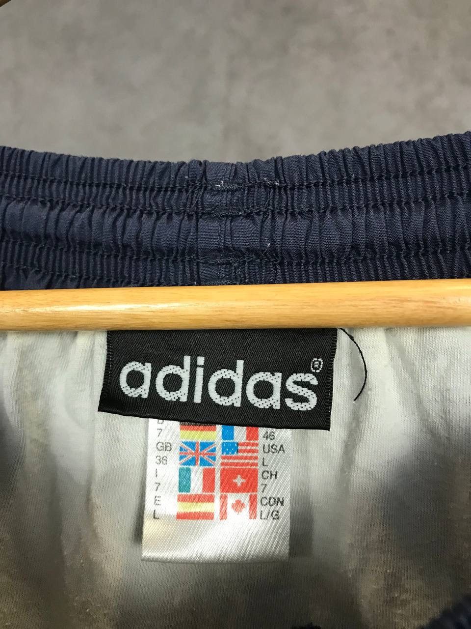 Adidas × Vintage Adidas vintage streetwear shorts Size US 36 / EU 52 - 3 Thumbnail