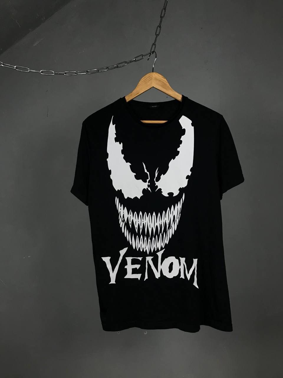 Marvel Comics Venom vintage marvel comics movie tee Size US M / EU 48-50 / 2 - 1 Thumbnail