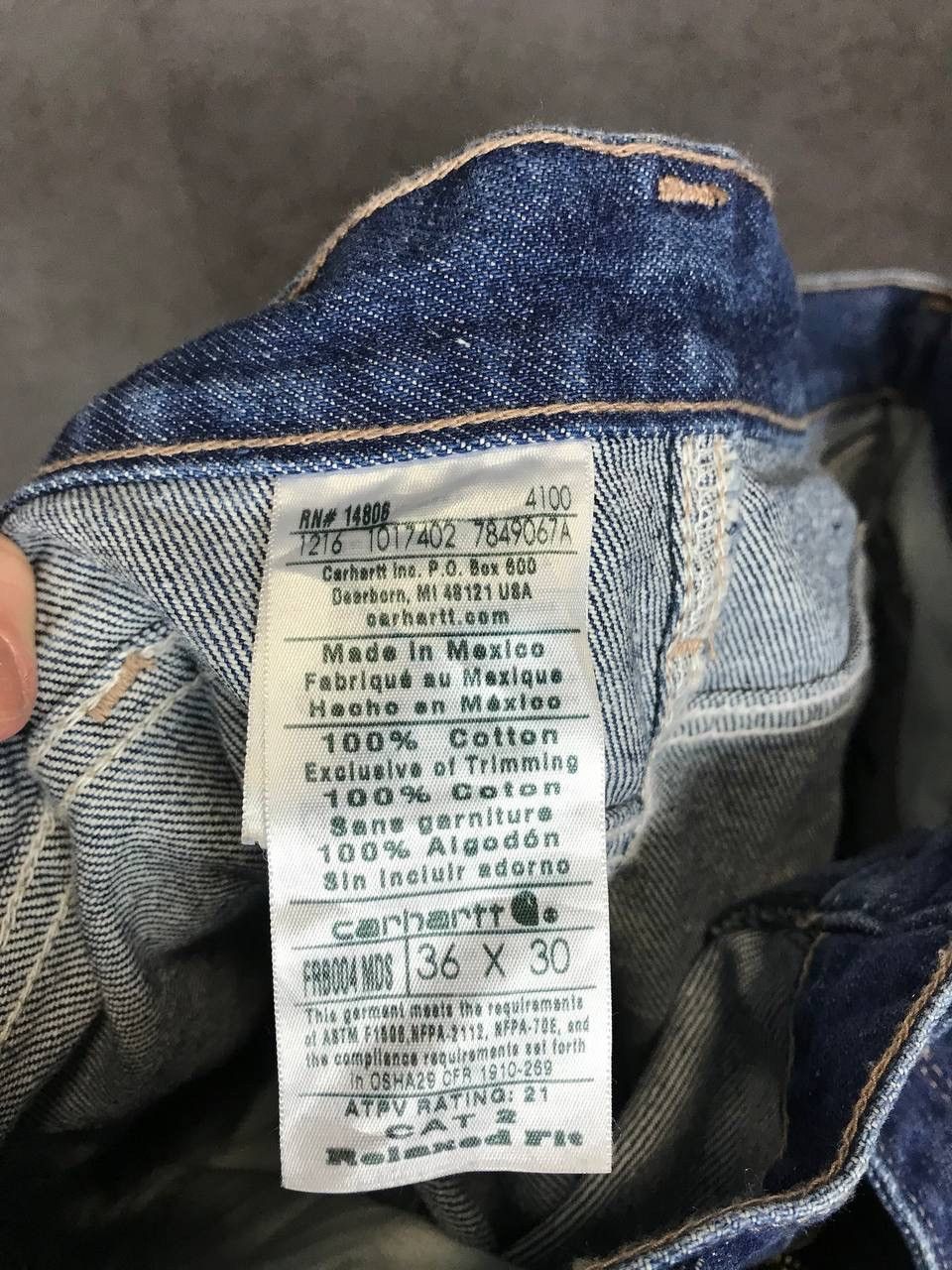 Carhartt × Vintage Carhartt vintage streetwear Cat 2 jeans Size US 36 / EU 52 - 4 Thumbnail