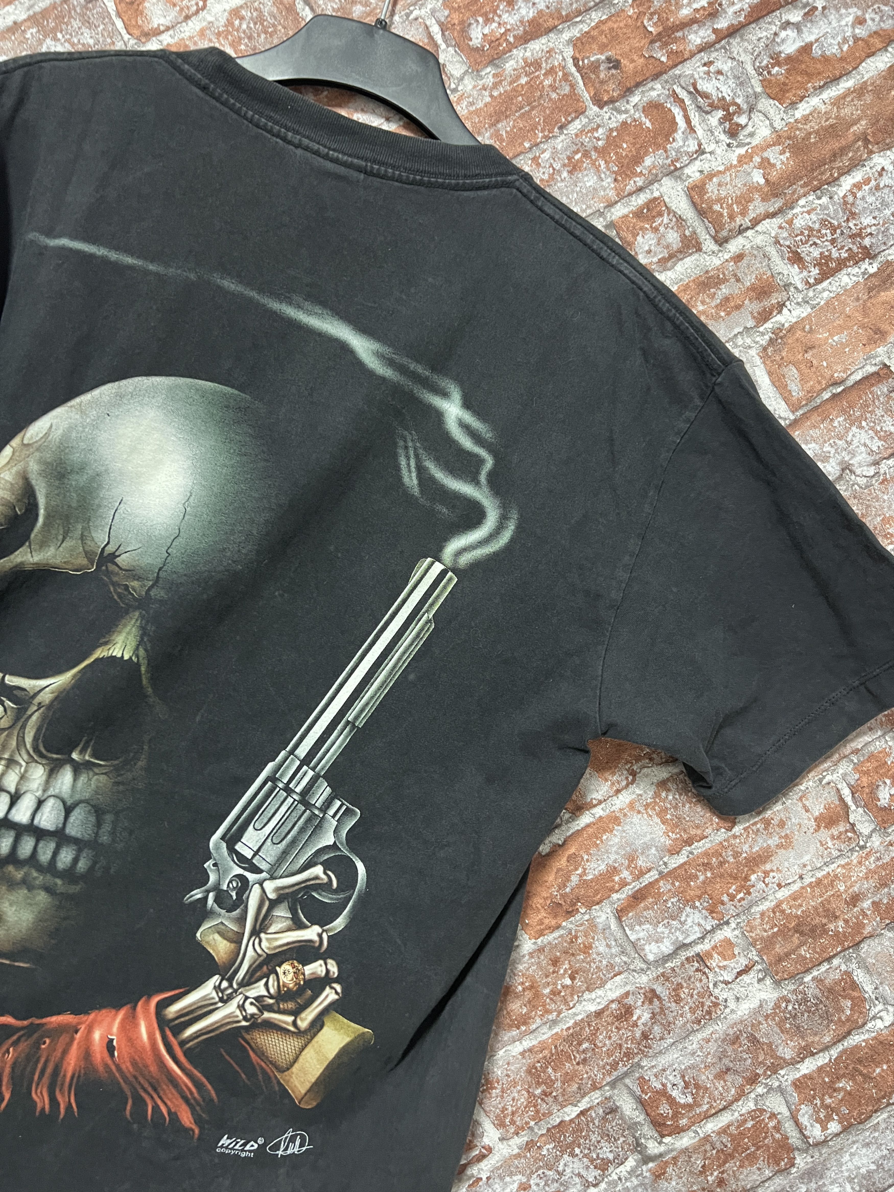 Vintage Vintage 2000s Wild Skull Glow in the dark T-shirt Size US L / EU 52-54 / 3 - 16 Thumbnail
