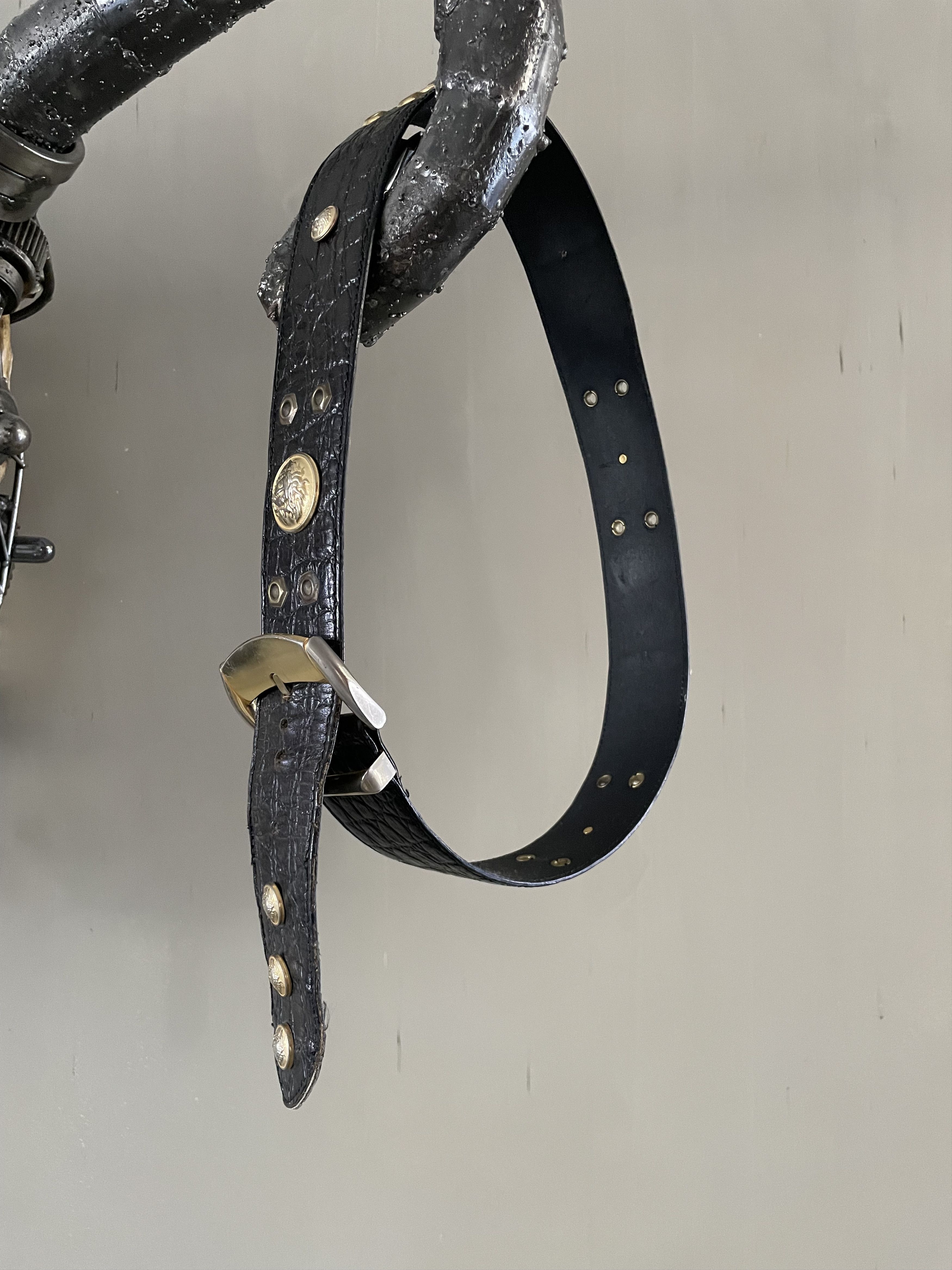 Versace VERY RARE " LEATHER MEDUSA BELT 1987 Size 34 - 5 Thumbnail