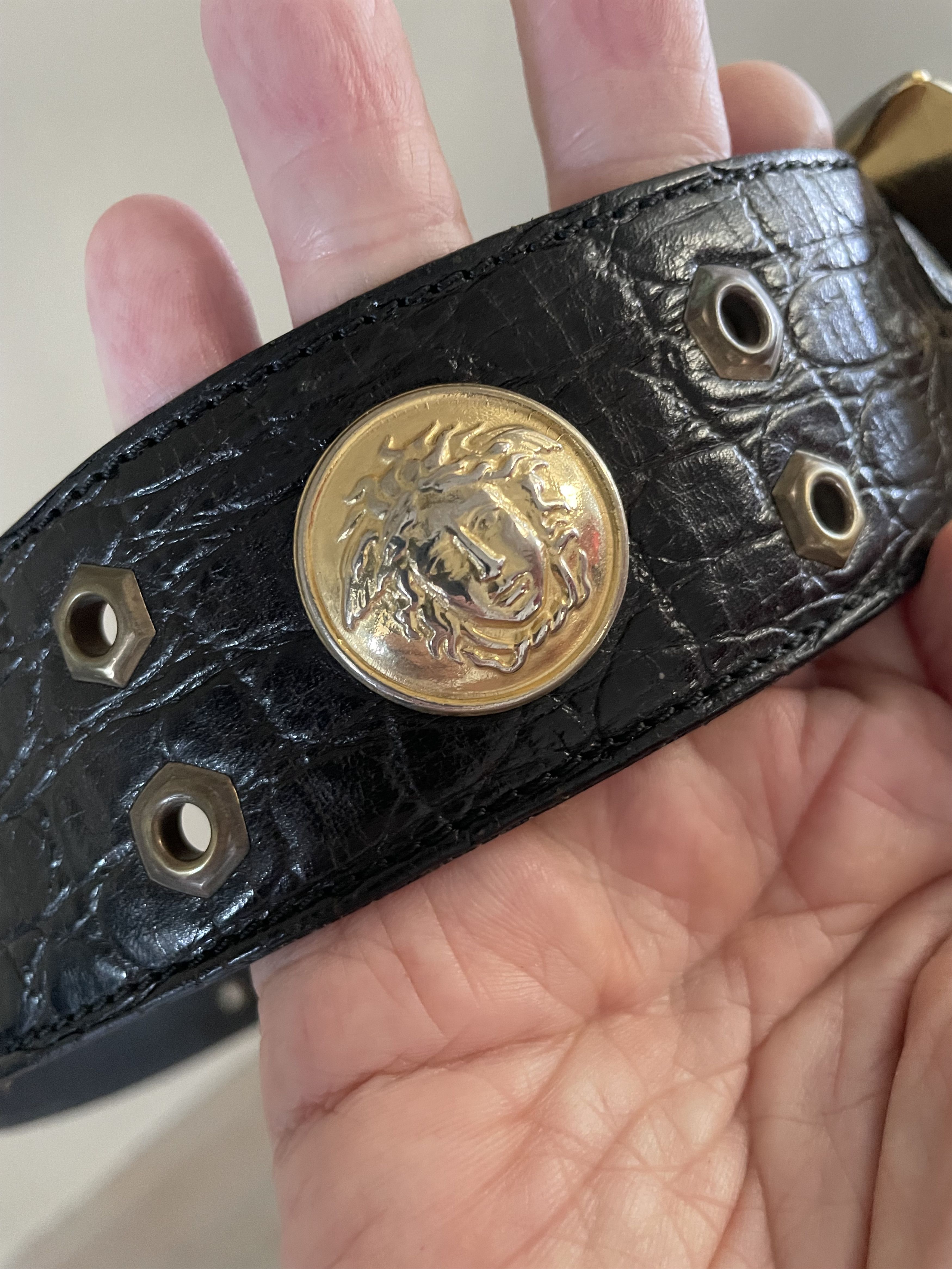 Versace VERY RARE " LEATHER MEDUSA BELT 1987 Size 34 - 7 Thumbnail