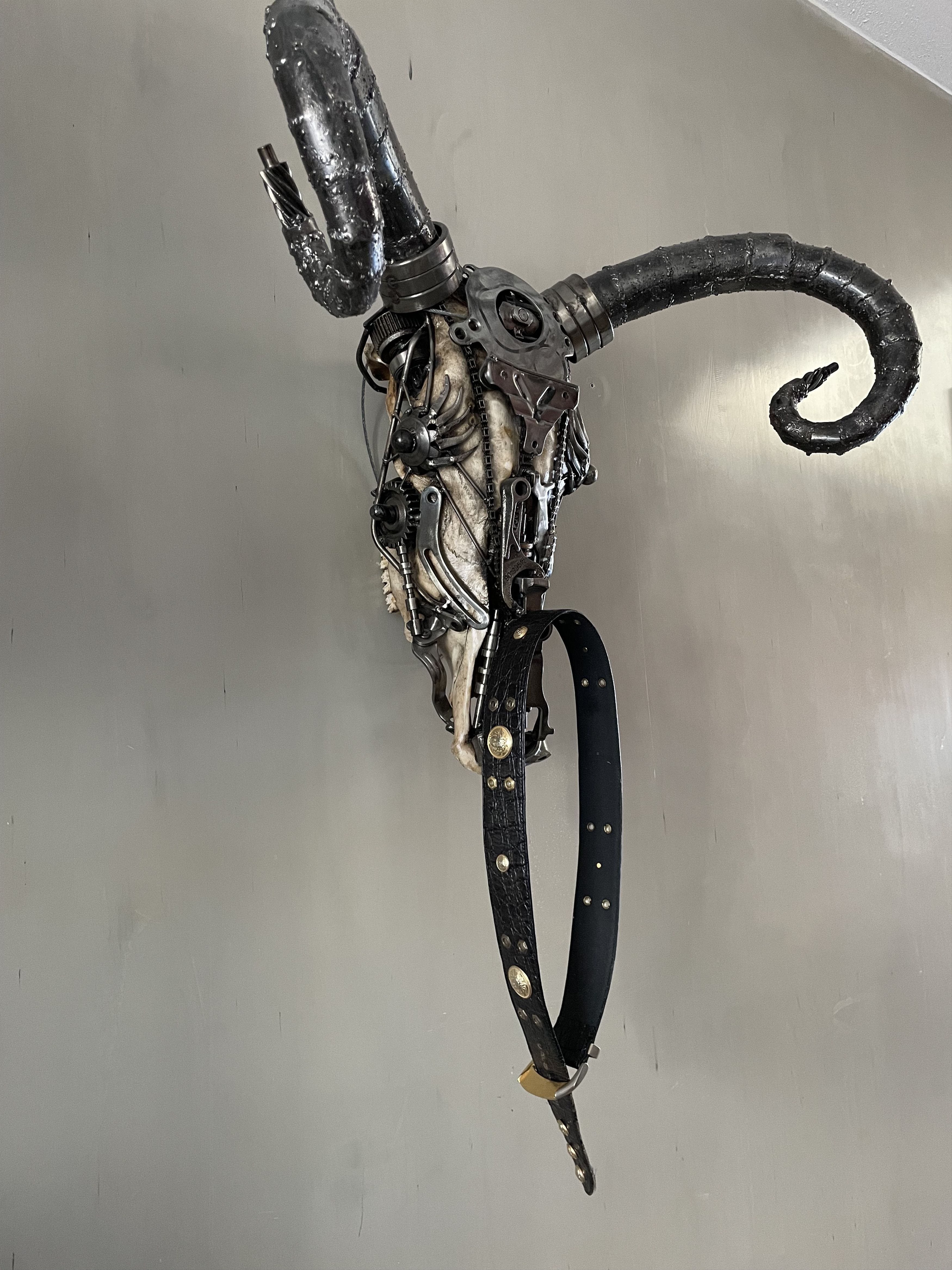 Versace VERY RARE " LEATHER MEDUSA BELT 1987 Size 34 - 2 Thumbnail