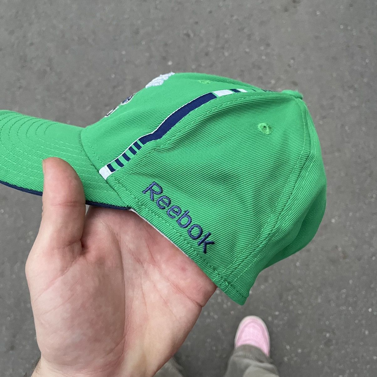 Reebok Vintage 90s Vancouver Reebok Art Kanye Cap Hat Streetwear Size ONE SIZE - 4 Thumbnail