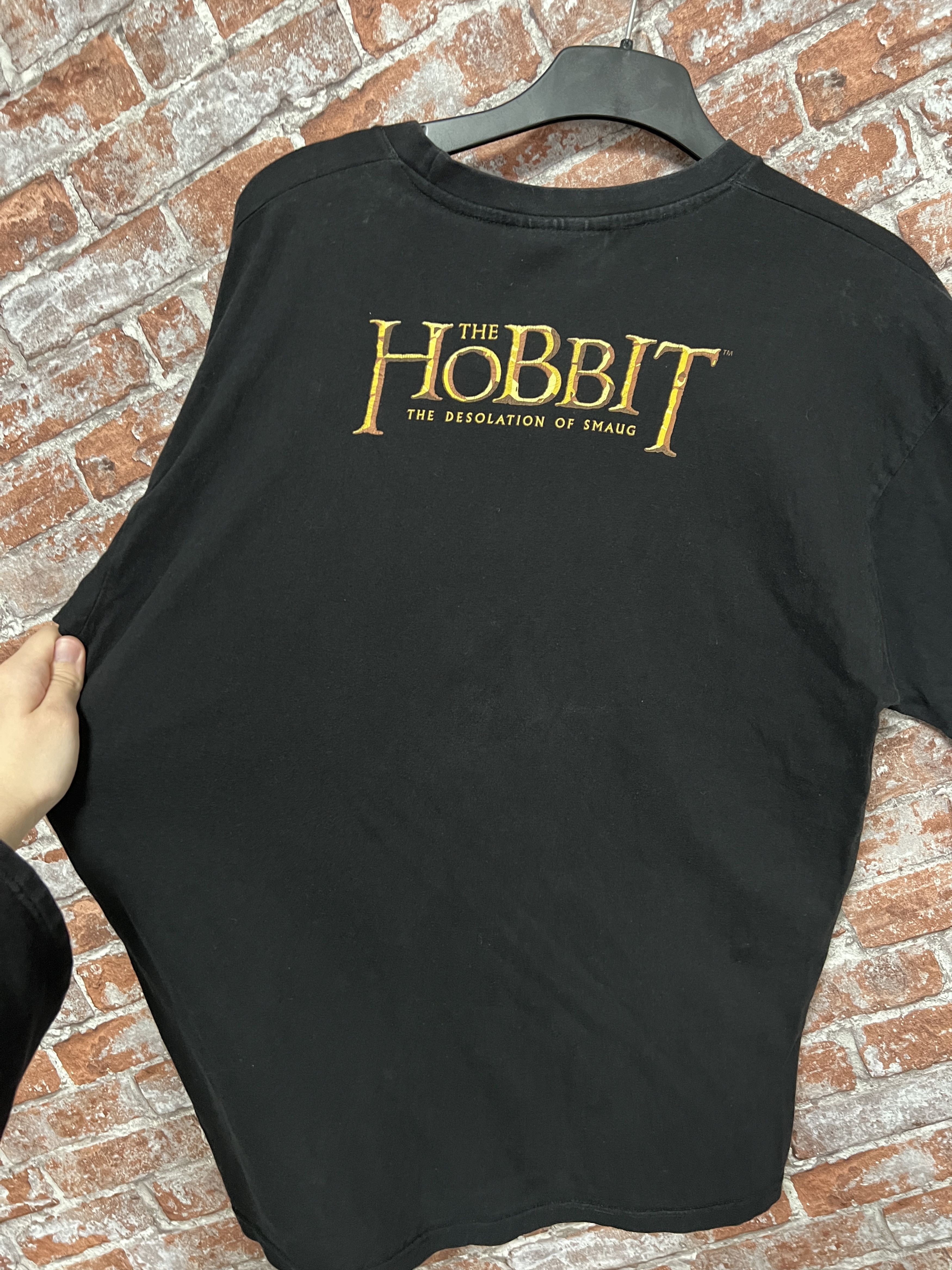 Vintage Vintage 2013 Hobbit Gandalf Movie T-shirt Size US L / EU 52-54 / 3 - 14 Thumbnail