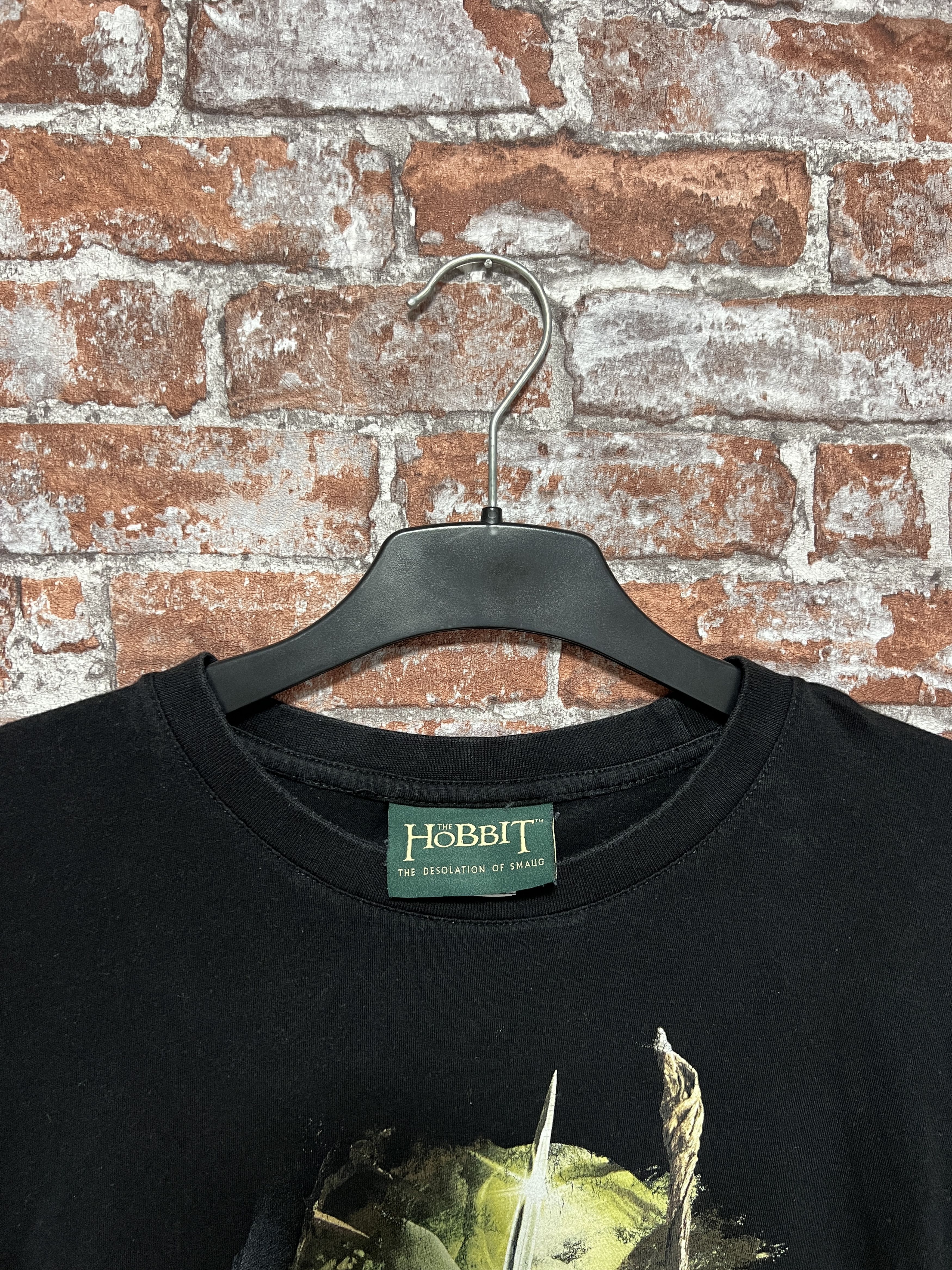 Vintage Vintage 2013 Hobbit Gandalf Movie T-shirt Size US L / EU 52-54 / 3 - 3 Thumbnail