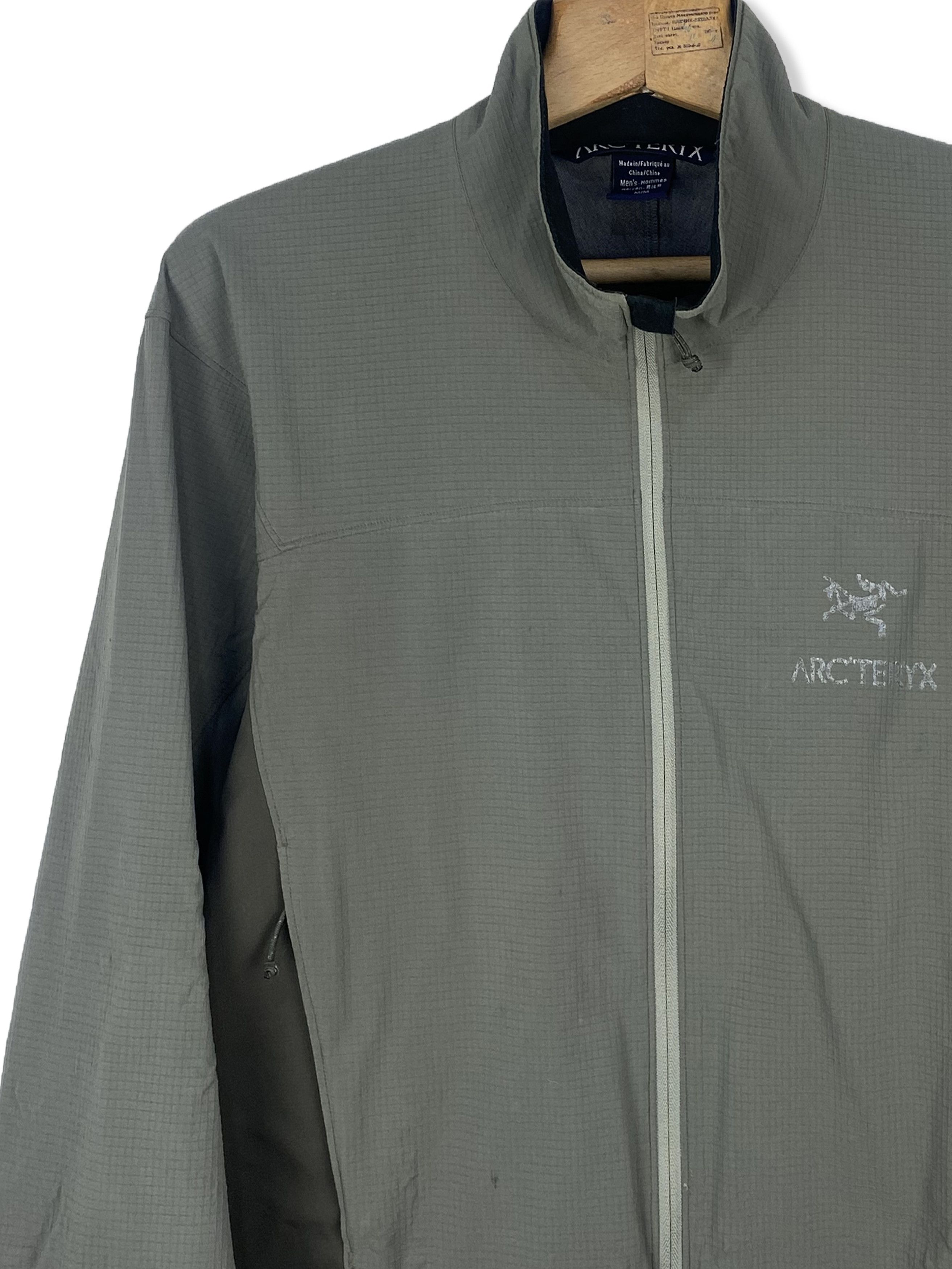 Arc'teryx 00s Vintage ARCTERYX Grey Windbreaker RipStop M395 Size US L / EU 52-54 / 3 - 3 Thumbnail