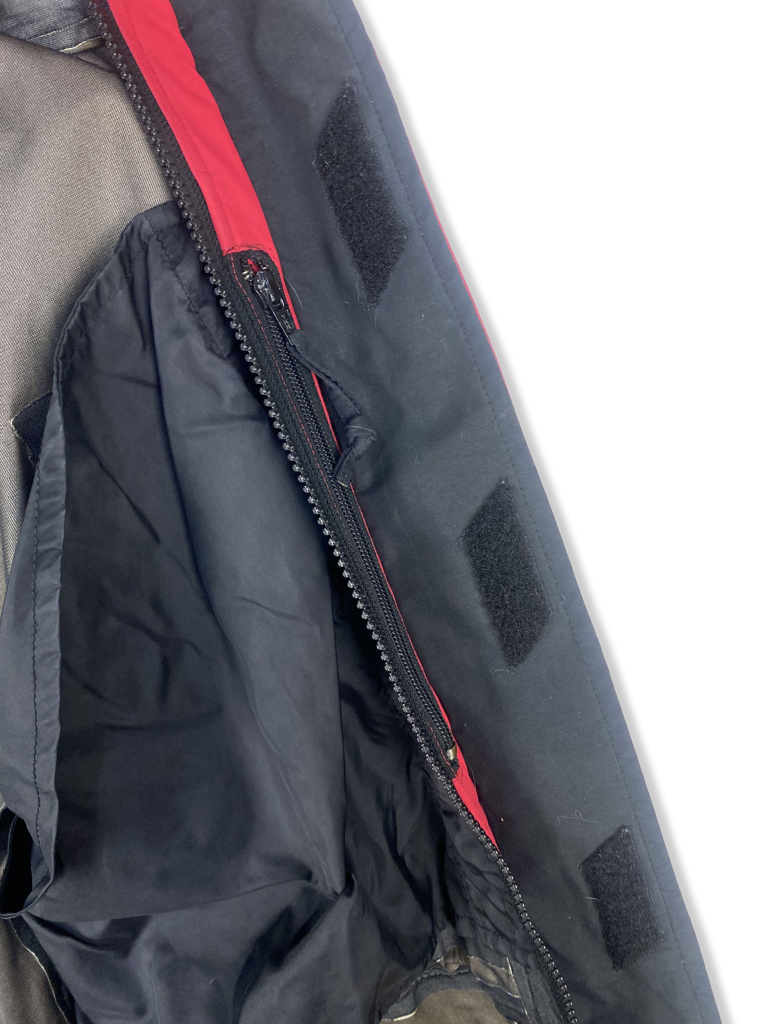 Mountain Equipment 90s Vintage MOUNTAIN EQUIPMENT Gore-Tex Shell Jacket M405 Size US XXL / EU 58 / 5 - 9 Thumbnail
