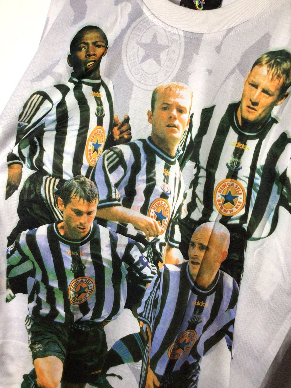 Newcastl a.o.p. 90's