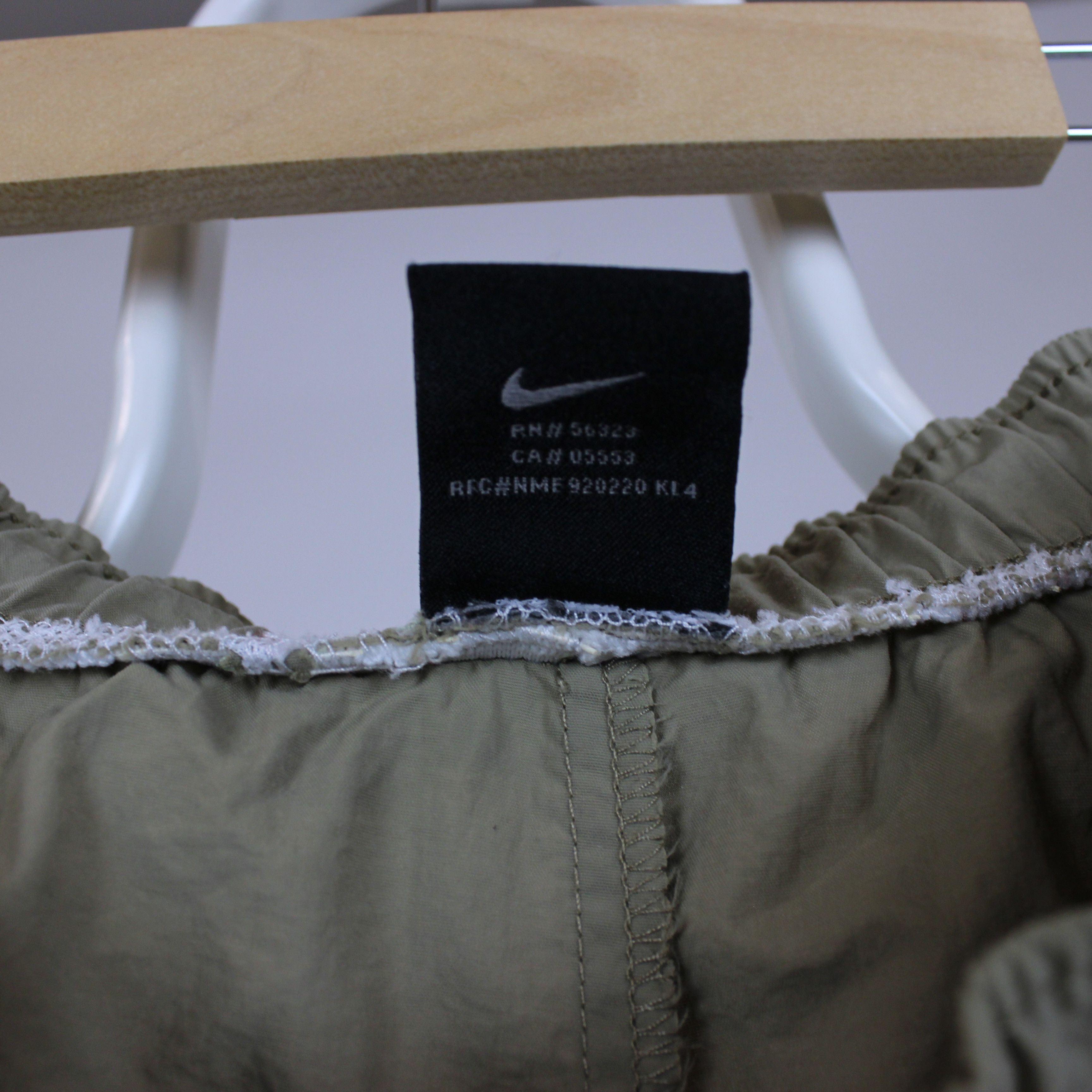 Nike Vintage nike short men rare Size US 32 / EU 48 - 5 Thumbnail