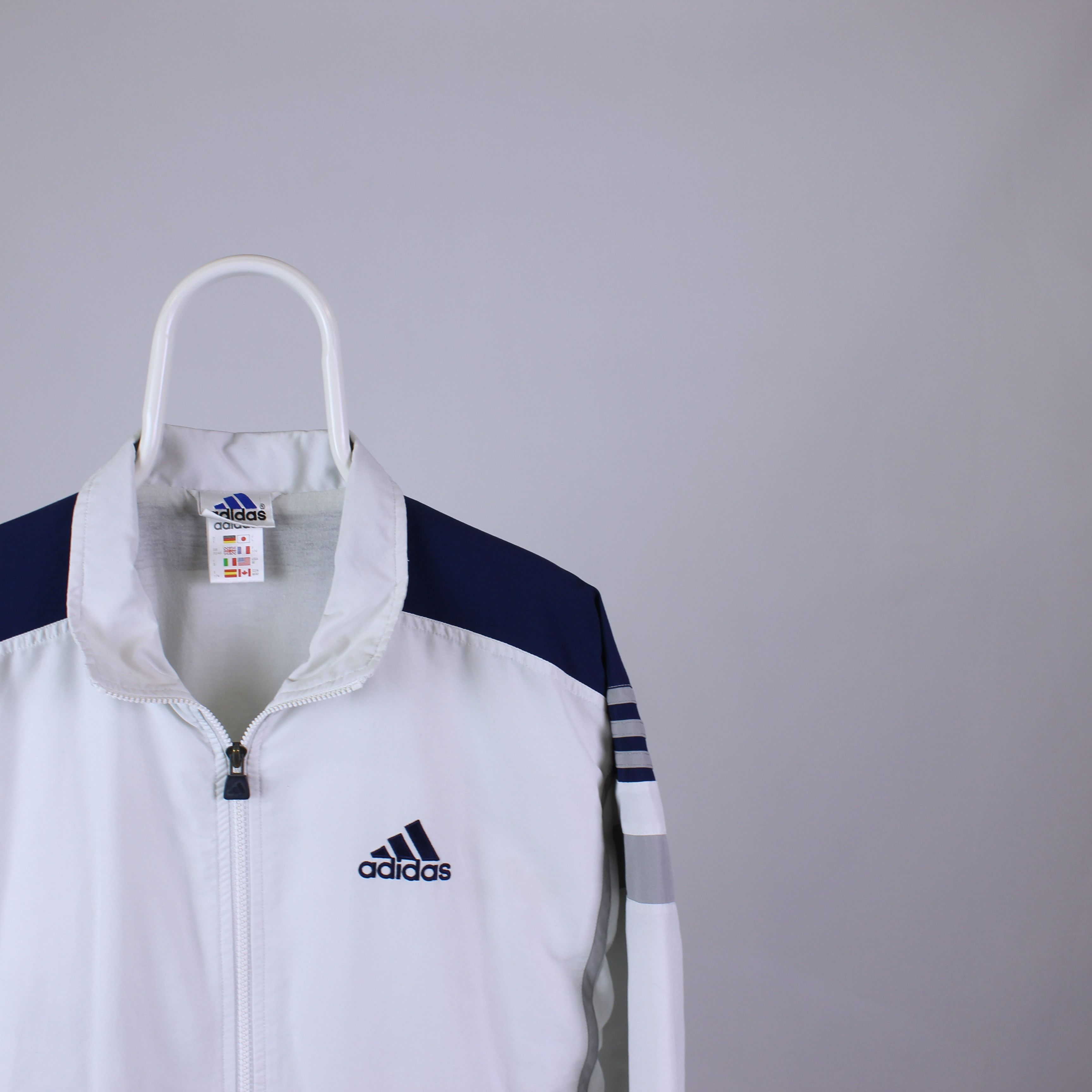 Adidas Vintage Adidas light jacket rare tracksuit Size US M / EU 48-50 / 2 - 2 Thumbnail