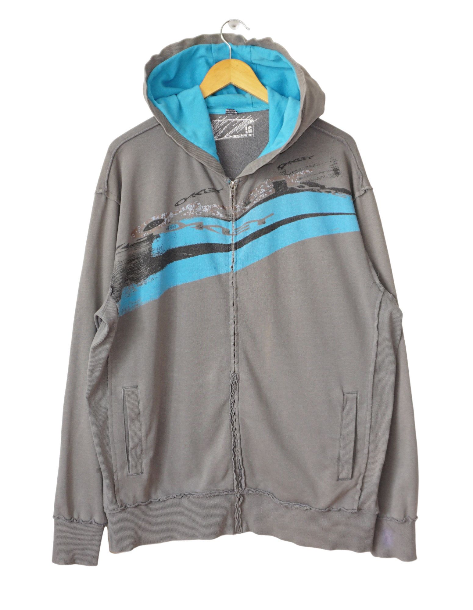 Oakley × Vintage Oakley Y2K Vintage Distressed Zip Sweatshirt Hoodie Size US L / EU 52-54 / 3 - 1 Thumbnail