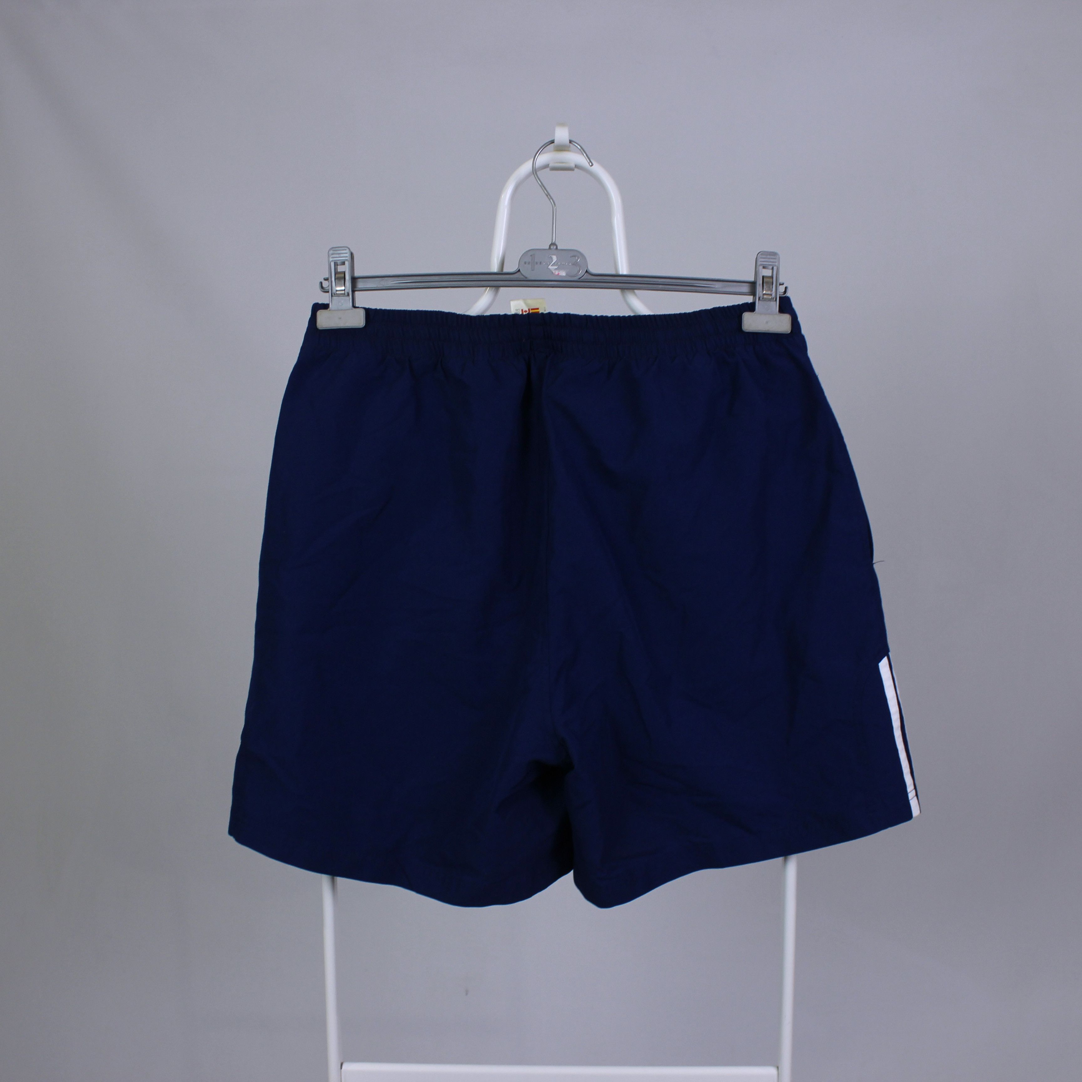 Adidas Vintage adidas shorts rarity L Size US 34 / EU 50 - 6 Thumbnail