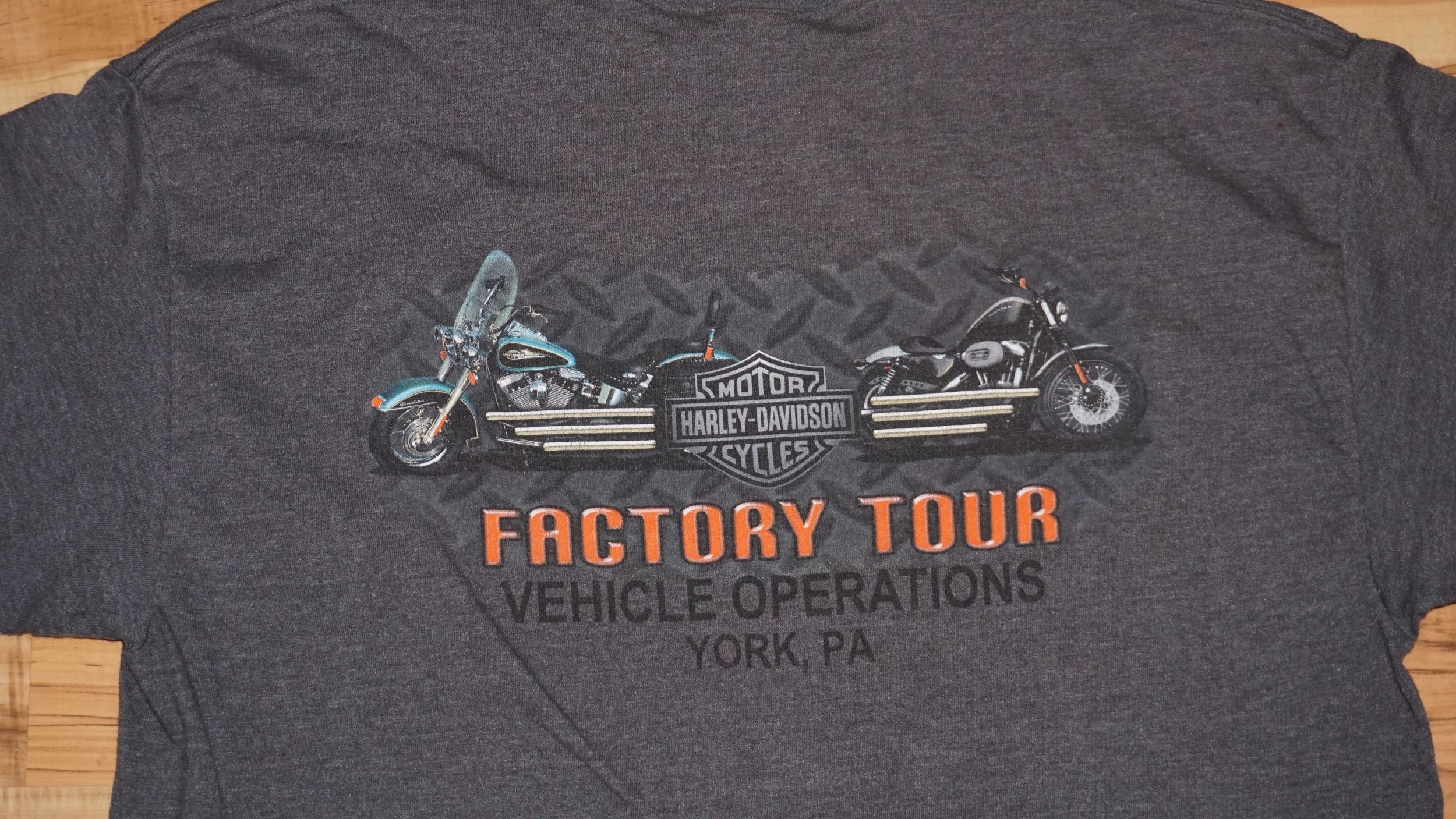 Harley Davidson Harley Davidson 2007 Vintage Factory Tour Tshirt Size US XL / EU 56 / 4 - 4 Thumbnail