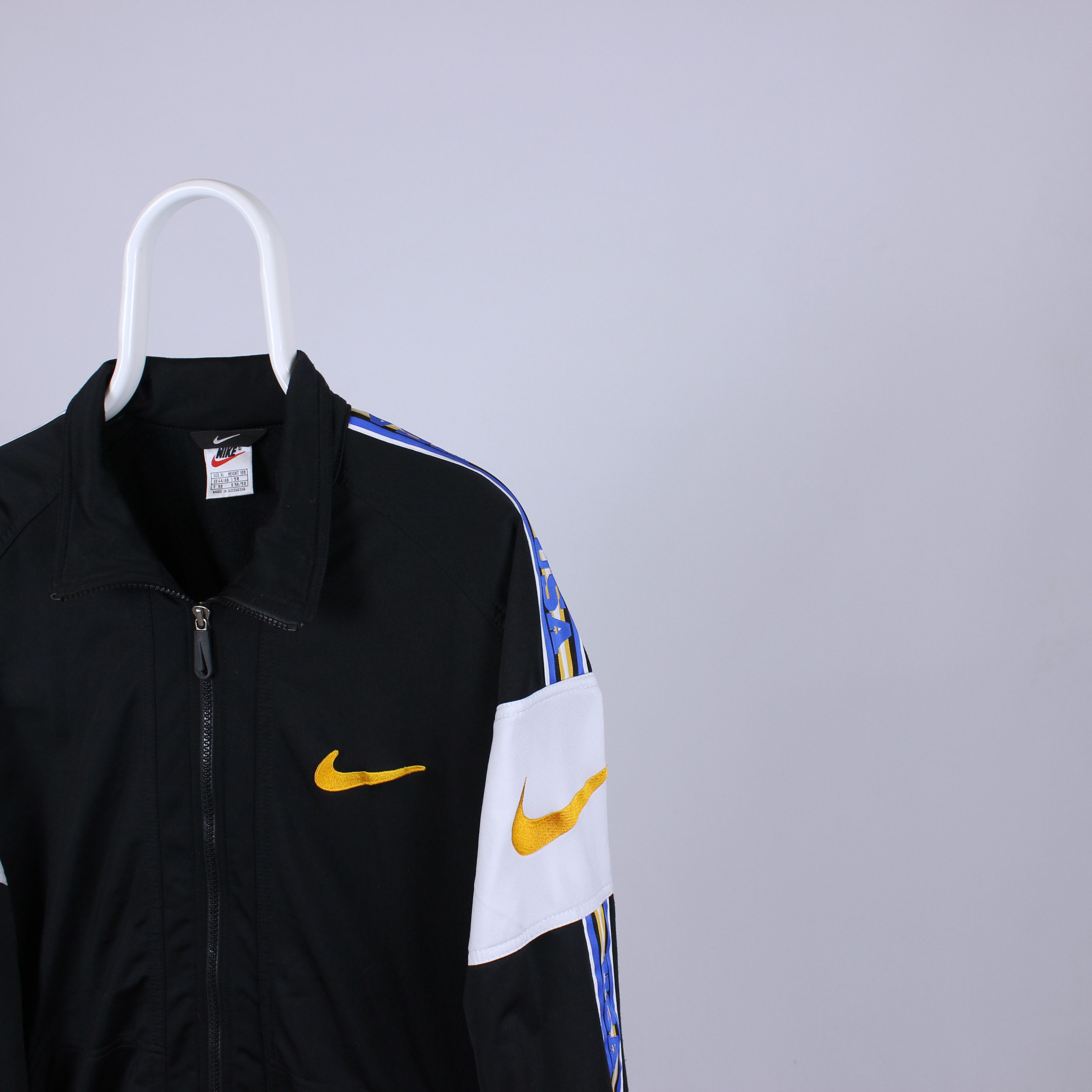 Nike vintage nike hoodie USA tracksuit top Size US L / EU 52-54 / 3 - 2 Thumbnail