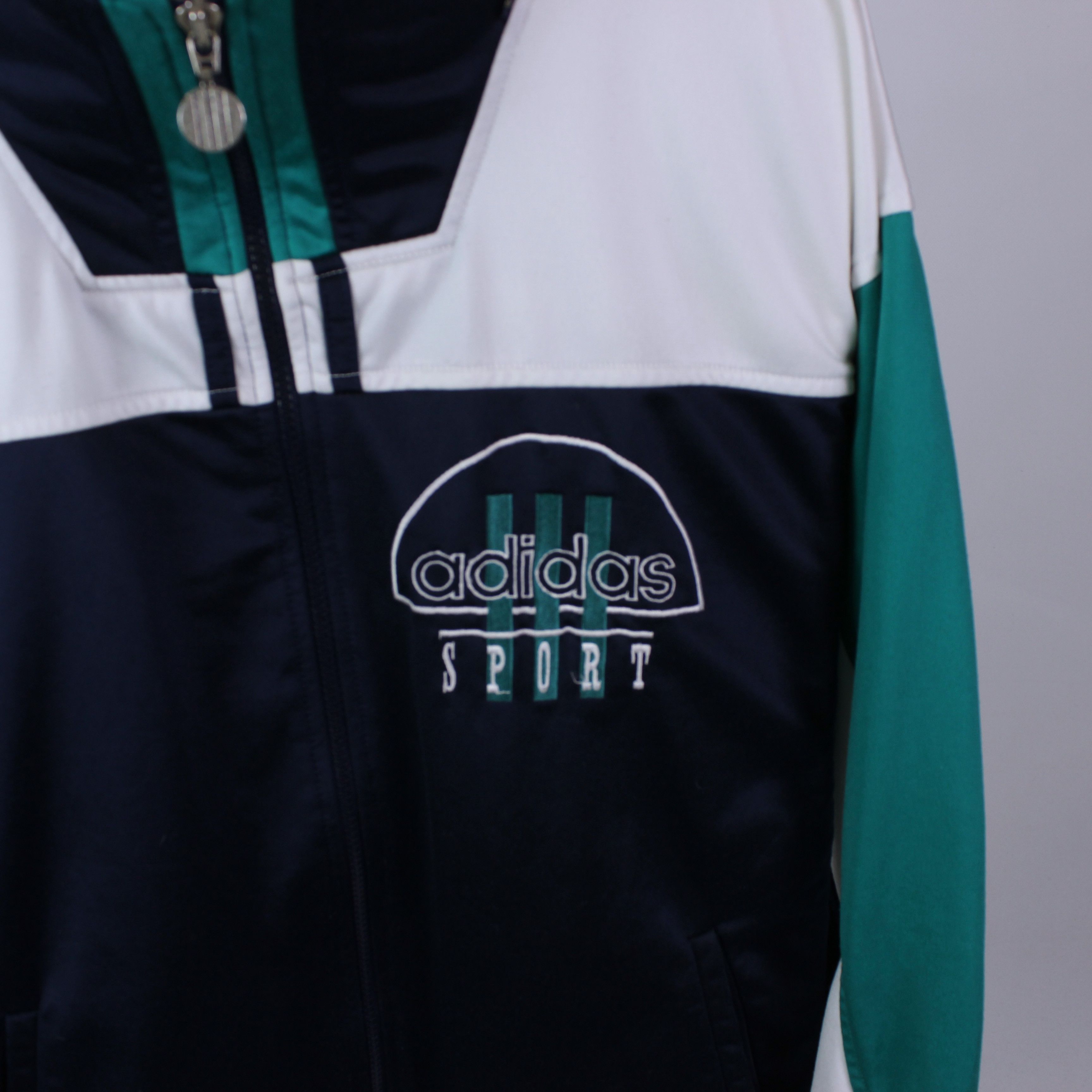 Adidas Vintage adidas tracksuit light jacket rare big logo Size US L / EU 52-54 / 3 - 3 Thumbnail