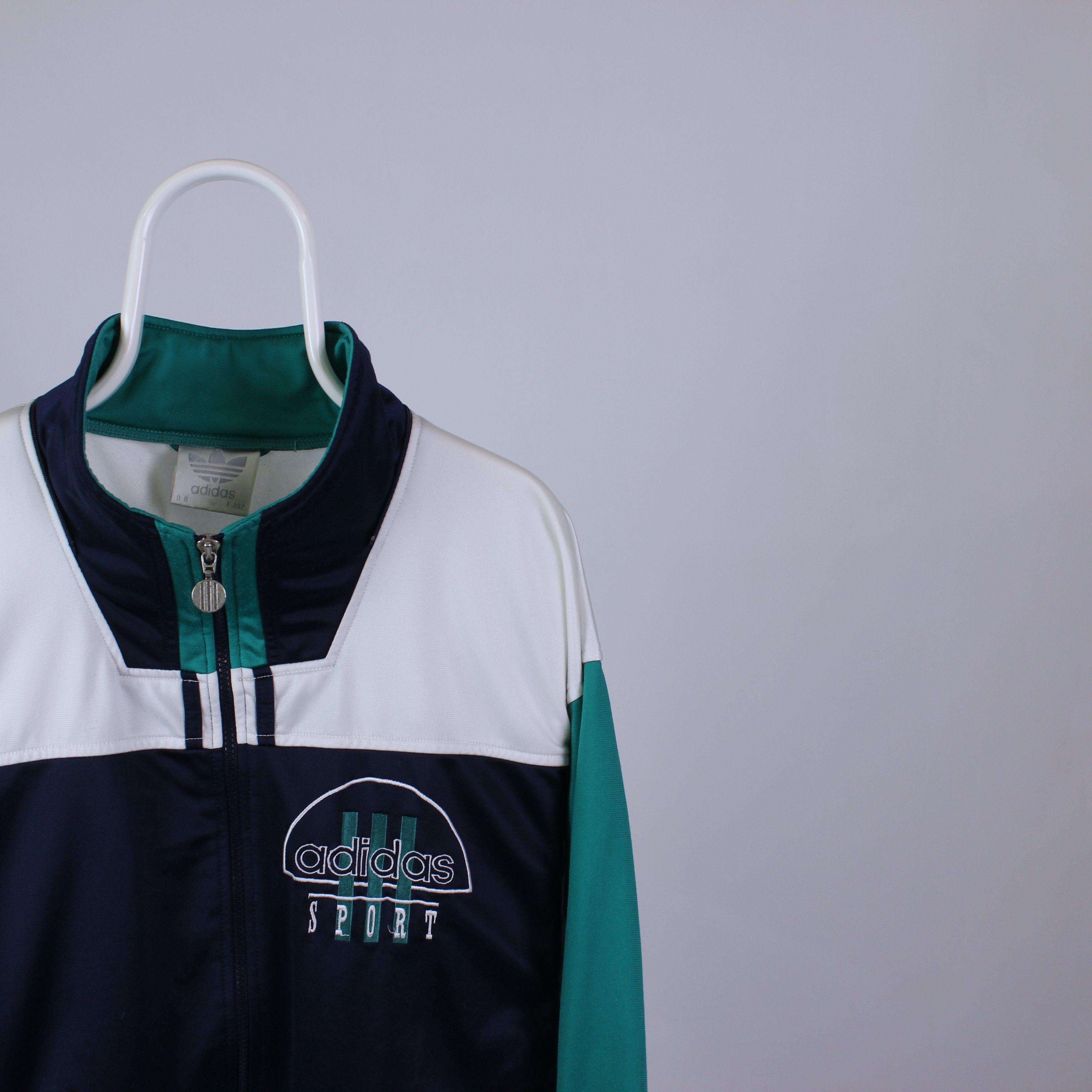 Adidas Vintage adidas tracksuit light jacket rare big logo Size US L / EU 52-54 / 3 - 2 Thumbnail