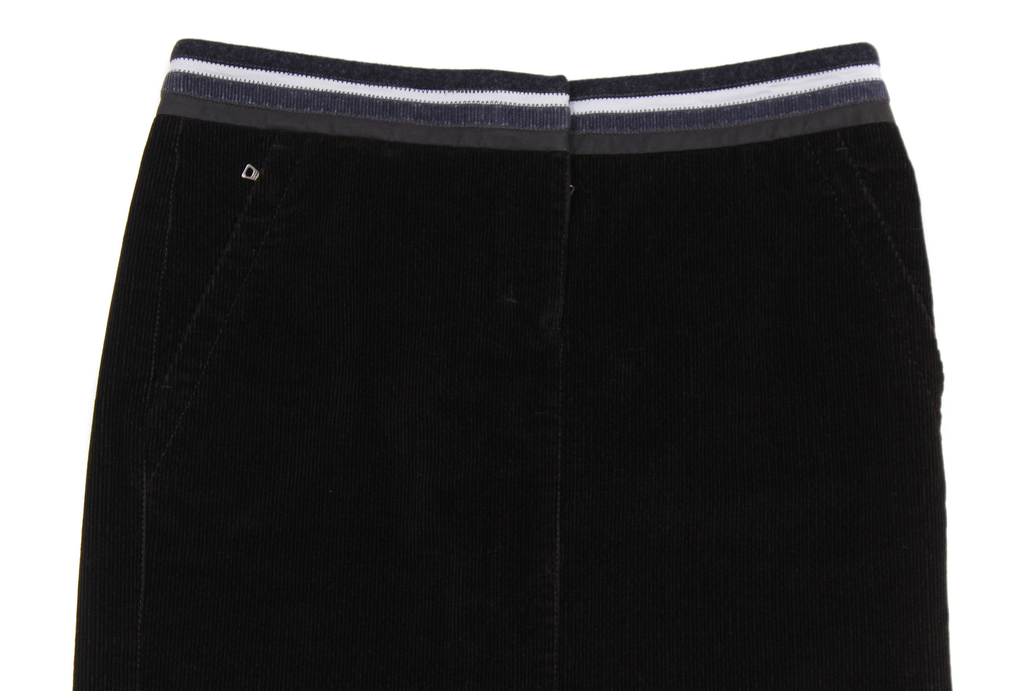 Prada 00S Corduroy Skirt Vintage Size 27" / US 4 / IT 40 - 3 Thumbnail