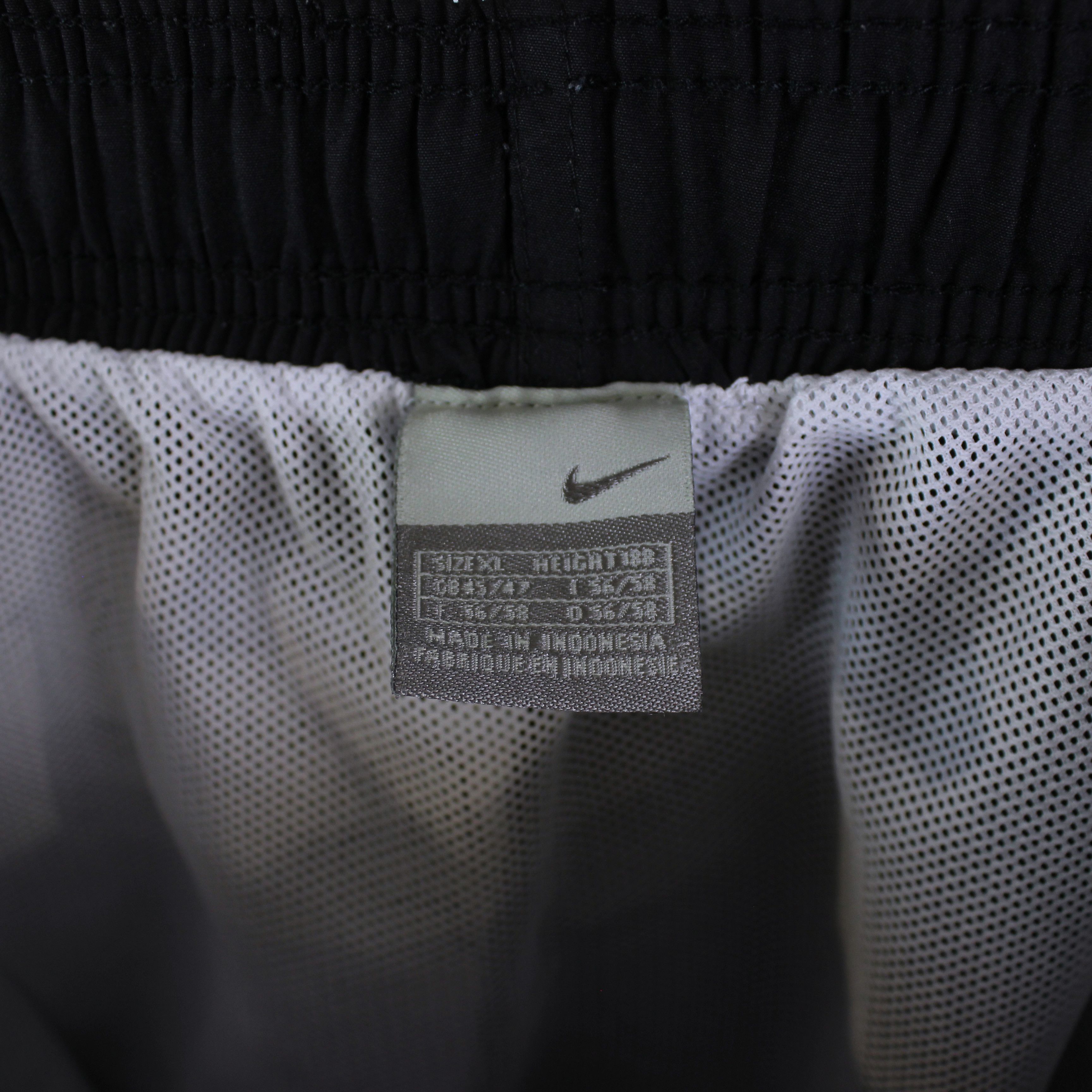 Nike Nike vintage shorts rarity multi Size US 34 / EU 50 - 6 Thumbnail