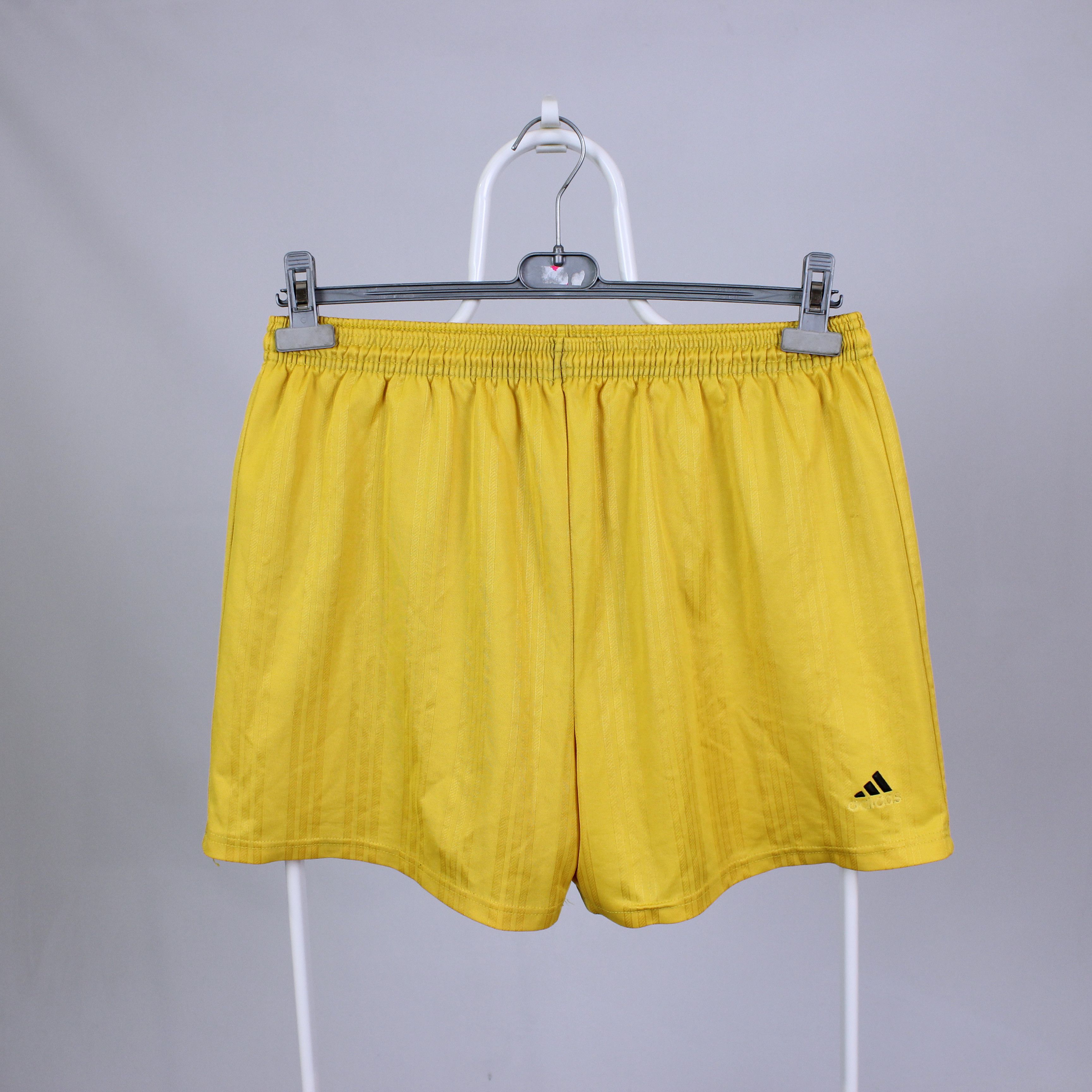 Adidas Vintage adidas shorts rarity Size US 32 / EU 48 - 2 Thumbnail