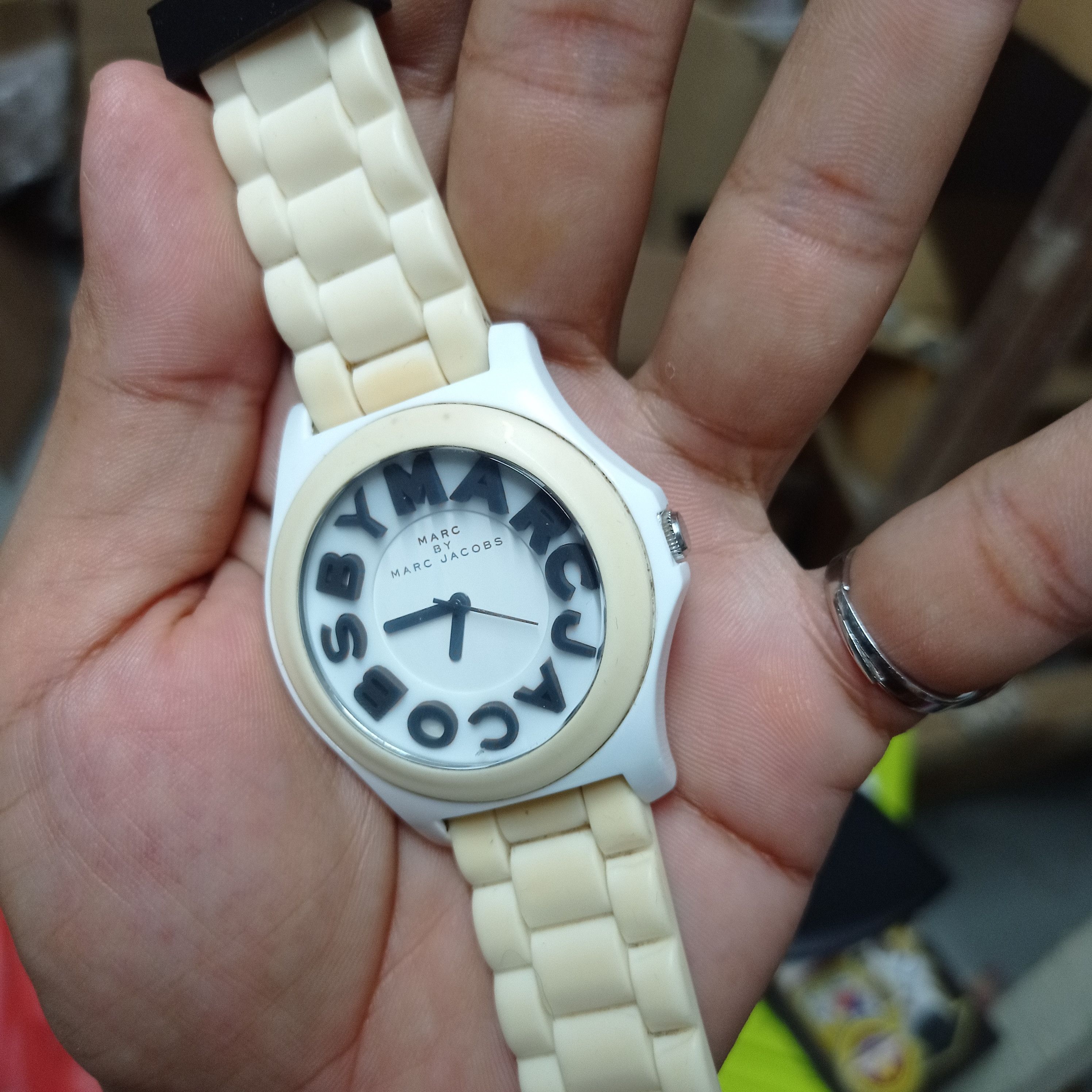Marc by Marc Jacobs Vintage MARC BY MARC JACOBS (AUTHENTIC WATCH) Size ONE SIZE - 15 Thumbnail