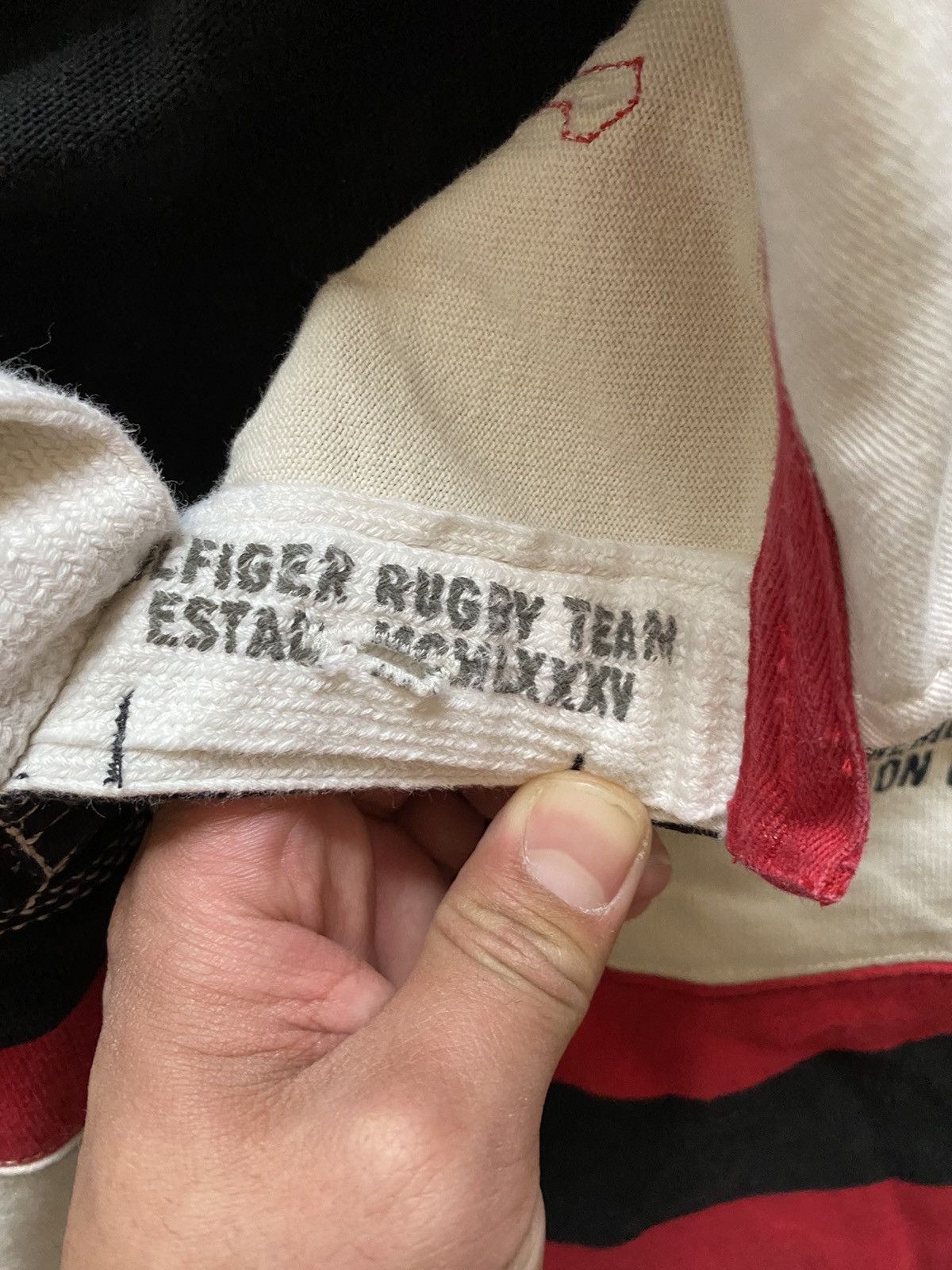 Tommy Hilfiger Vintage Tommy Hilfiger Rugby Polo Longsleeve Shirt Size US M / EU 48-50 / 2 - 10 Thumbnail