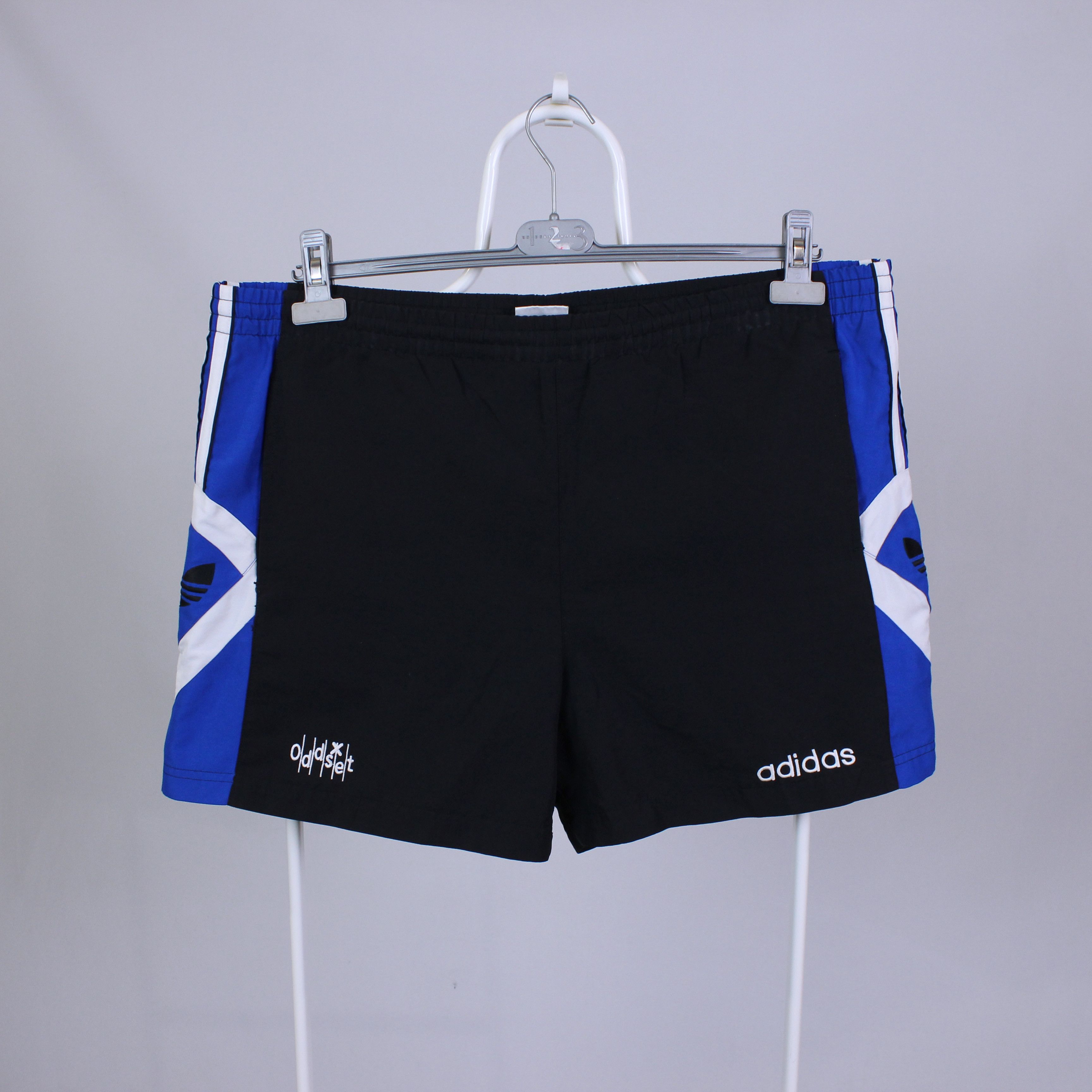 Adidas Vintage adidas shorts rarity Size US 36 / EU 52 - 1 Thumbnail