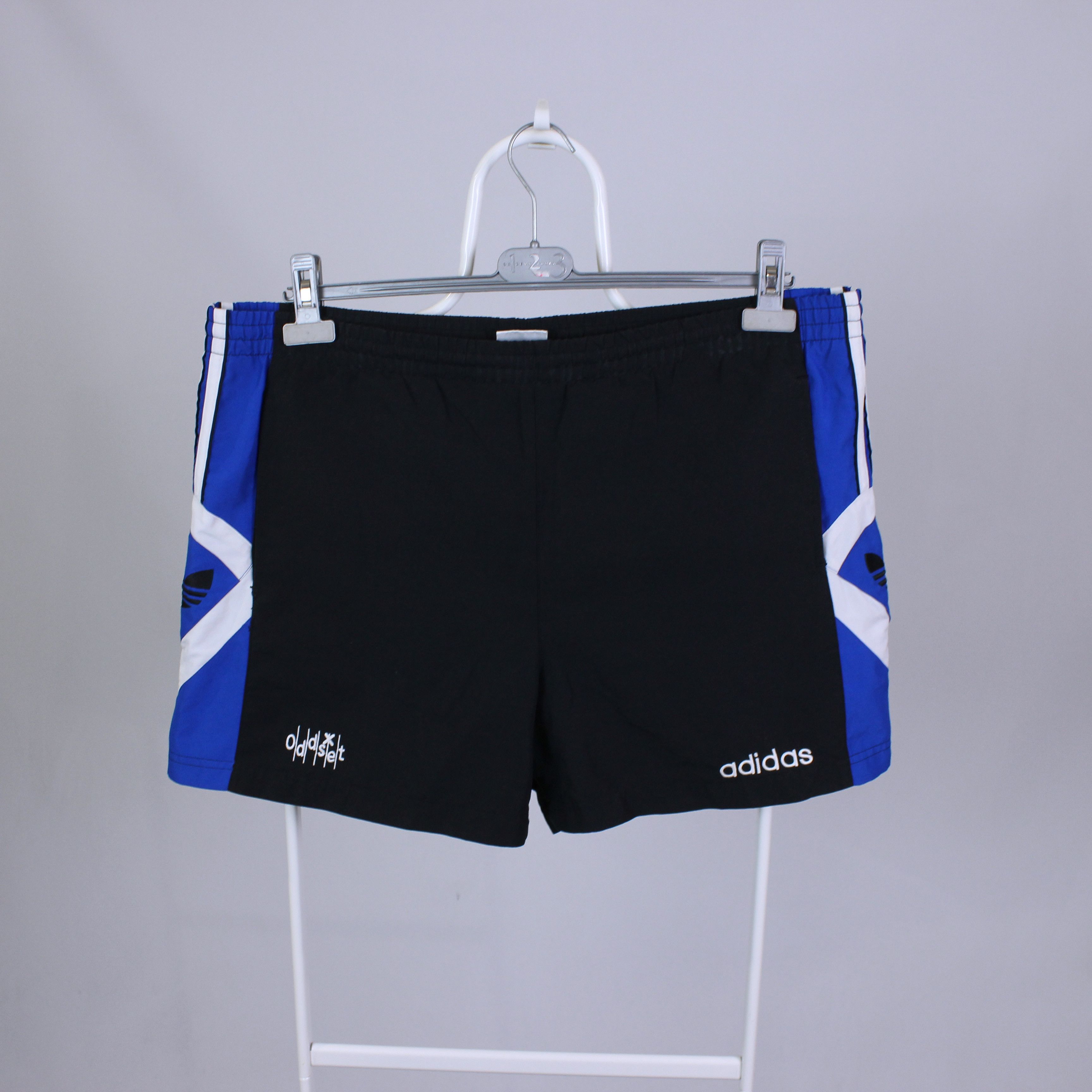 Adidas Vintage adidas shorts rarity Size US 36 / EU 52 - 2 Thumbnail