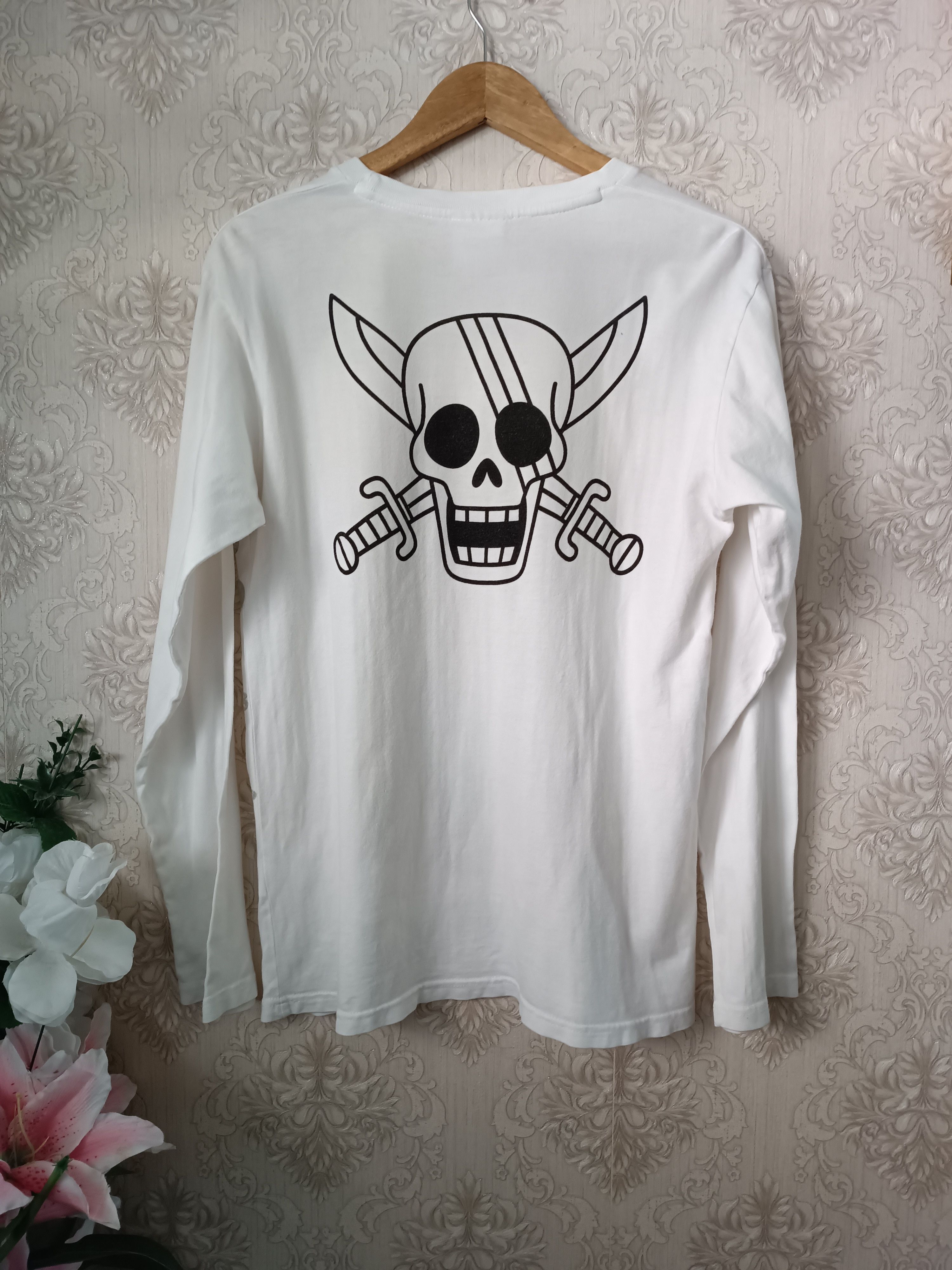 Cartoon Network One Piece Red Hair Shank Tee Shirt Size US M / EU 48-50 / 2 - 2 Thumbnail