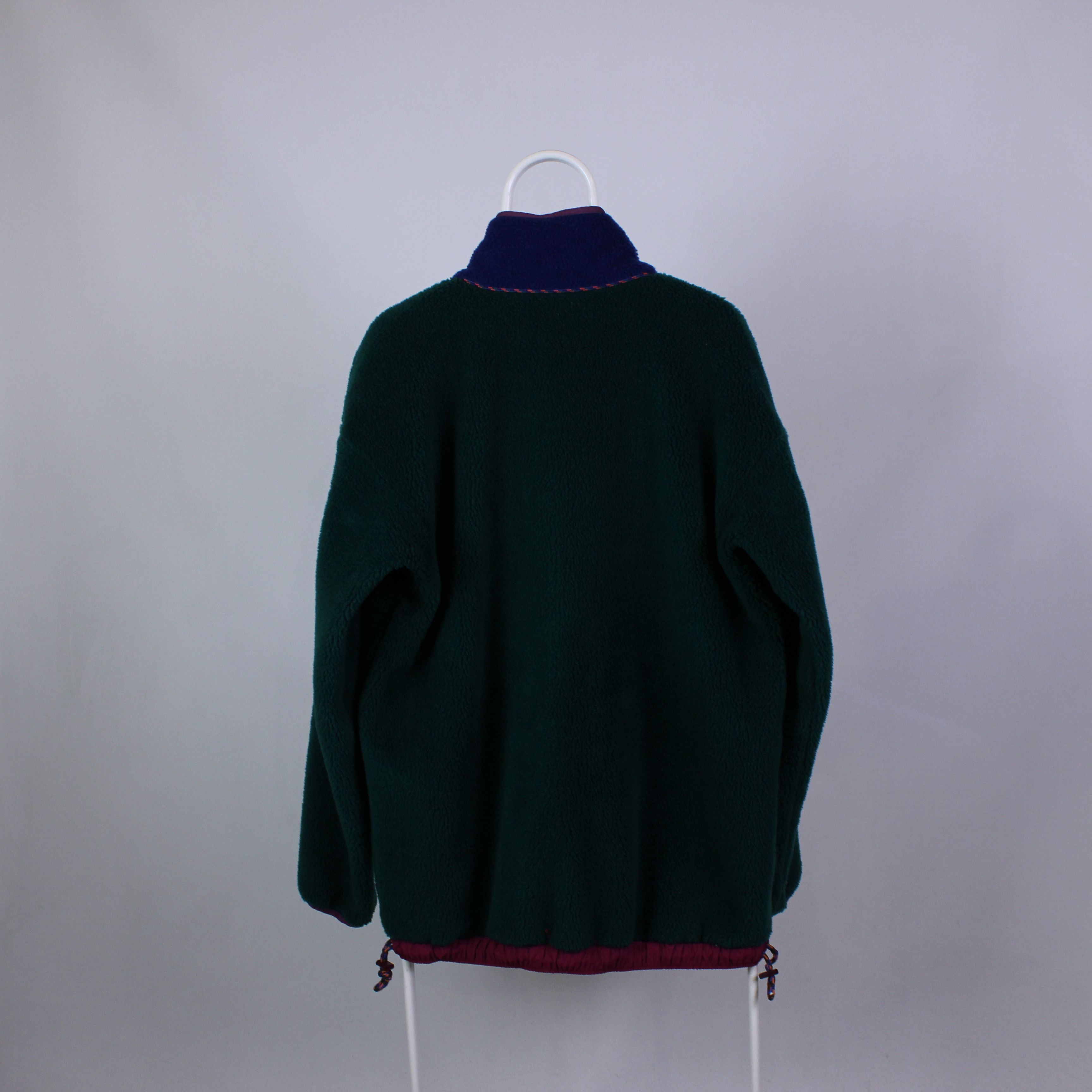Helly Hansen Vintage Helly Hansen jacket rare shepra printed rare Size US L / EU 52-54 / 3 - 8 Thumbnail