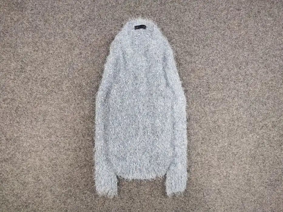 Japanese Brand Vintage 90's Japanese Blue Mohair Style Fuzzy Sweater Hype Size M / US 6-8 / IT 42-44 - 1 Thumbnail