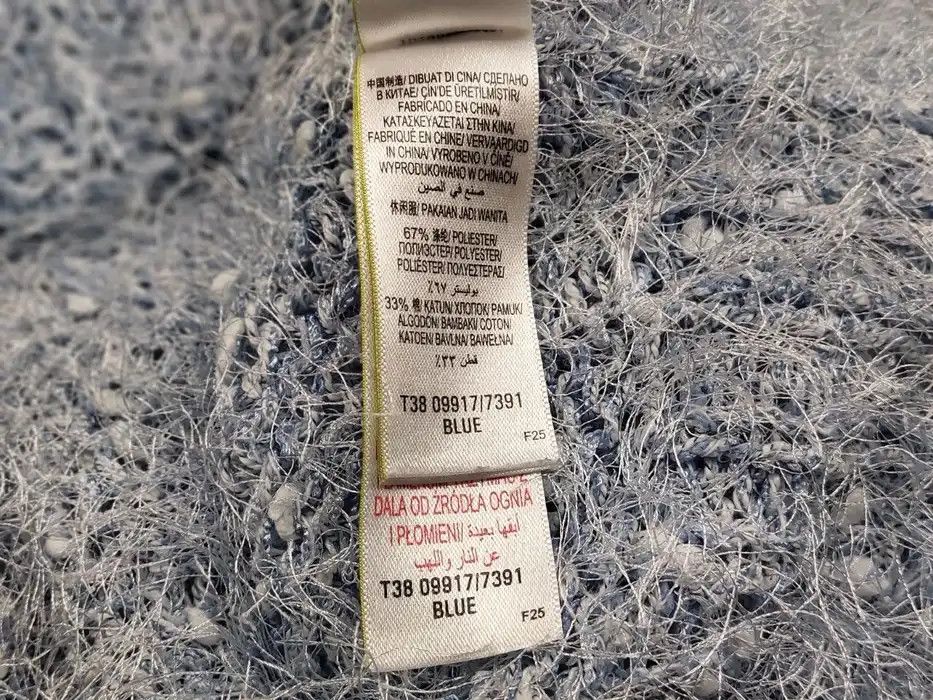 Japanese Brand Vintage 90's Japanese Blue Mohair Style Fuzzy Sweater Hype Size M / US 6-8 / IT 42-44 - 9 Thumbnail
