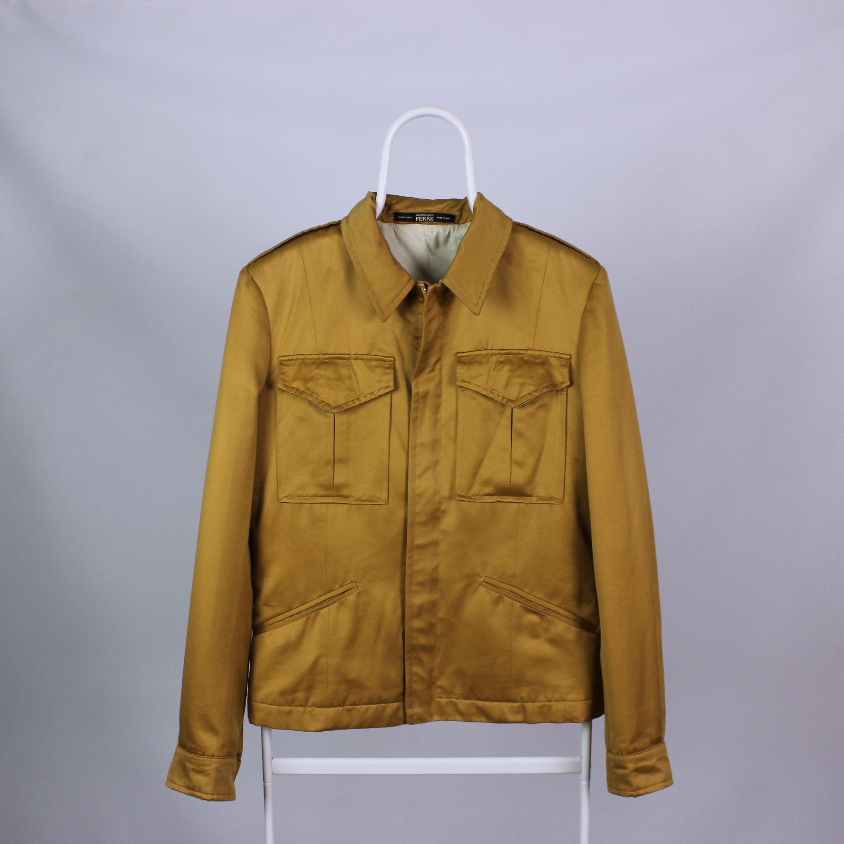 Gianfranco Ferre Gianfranco Ferre jacket rarity full zip M Size M / US 6-8 / IT 42-44 - 3 Thumbnail